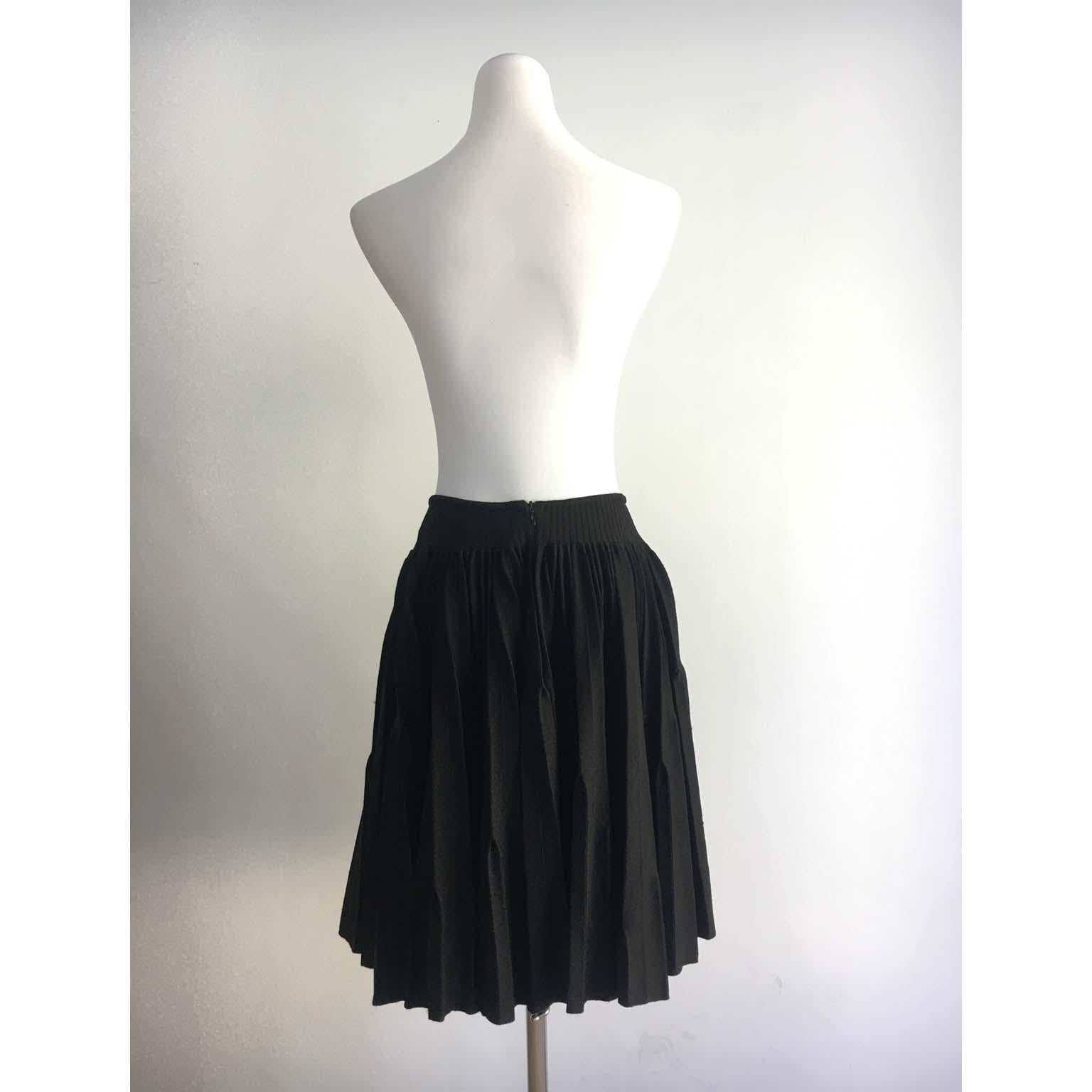 Women's Alaia Black Double Pleated Volume Skirt 1990s For Sale