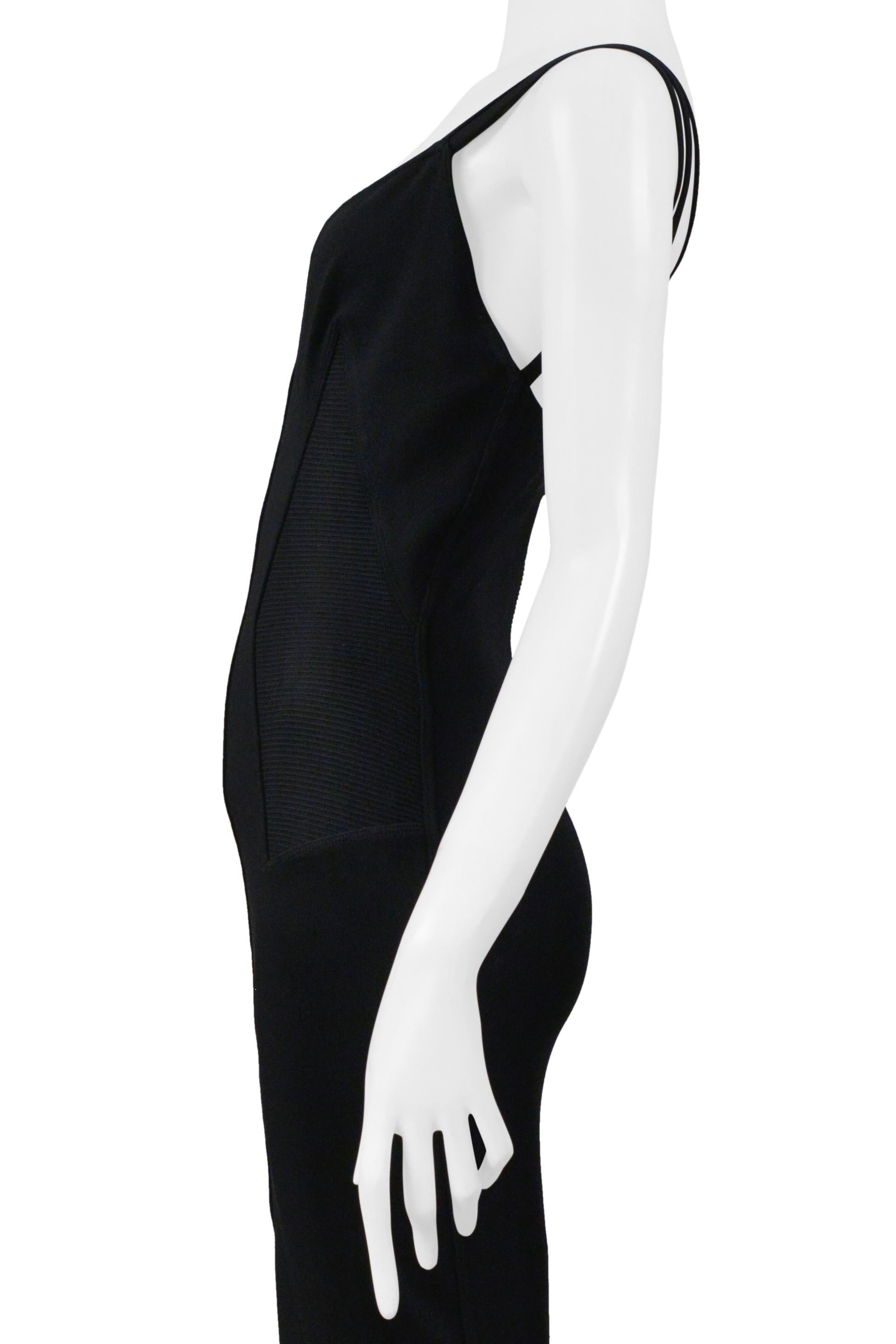 Alaia Schwarzes Abendkleid mit Spitzensaum und mehreren Trägern 1990 im Angebot 3