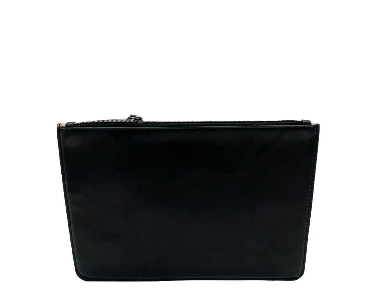 Alaia Black Leather Clutch  In Good Condition For Sale In New York, NY
