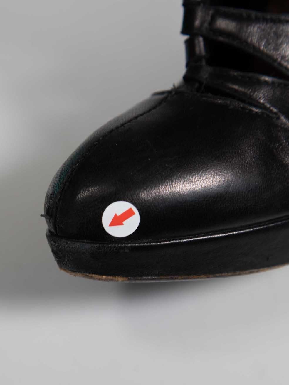 Alaïa Black Leather Cutout Knee High Boots Size IT 39 For Sale 1