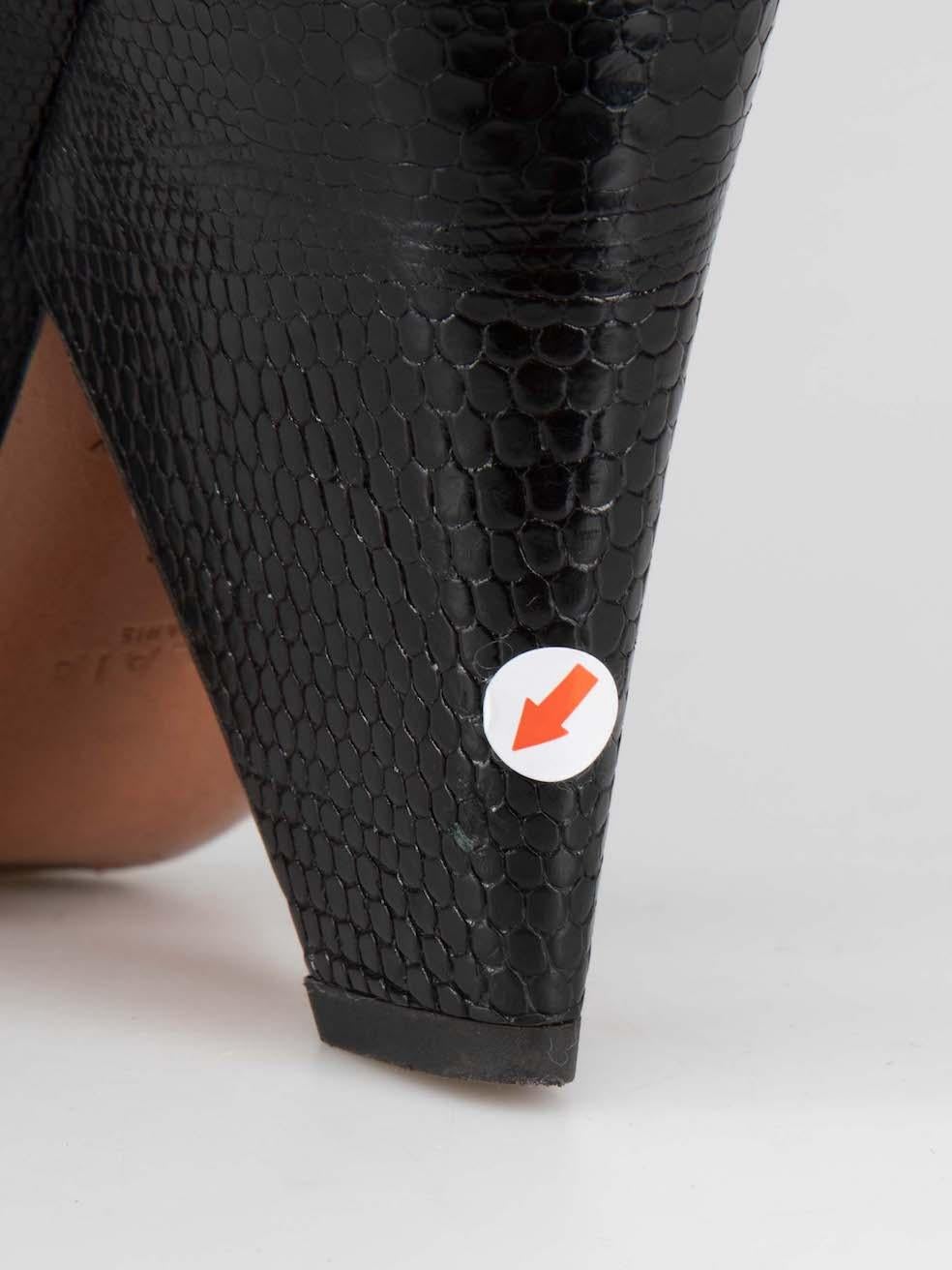 Alaïa - Talons en cuir noir gaufré au lézard - Taille IT 36 Pour femmes en vente