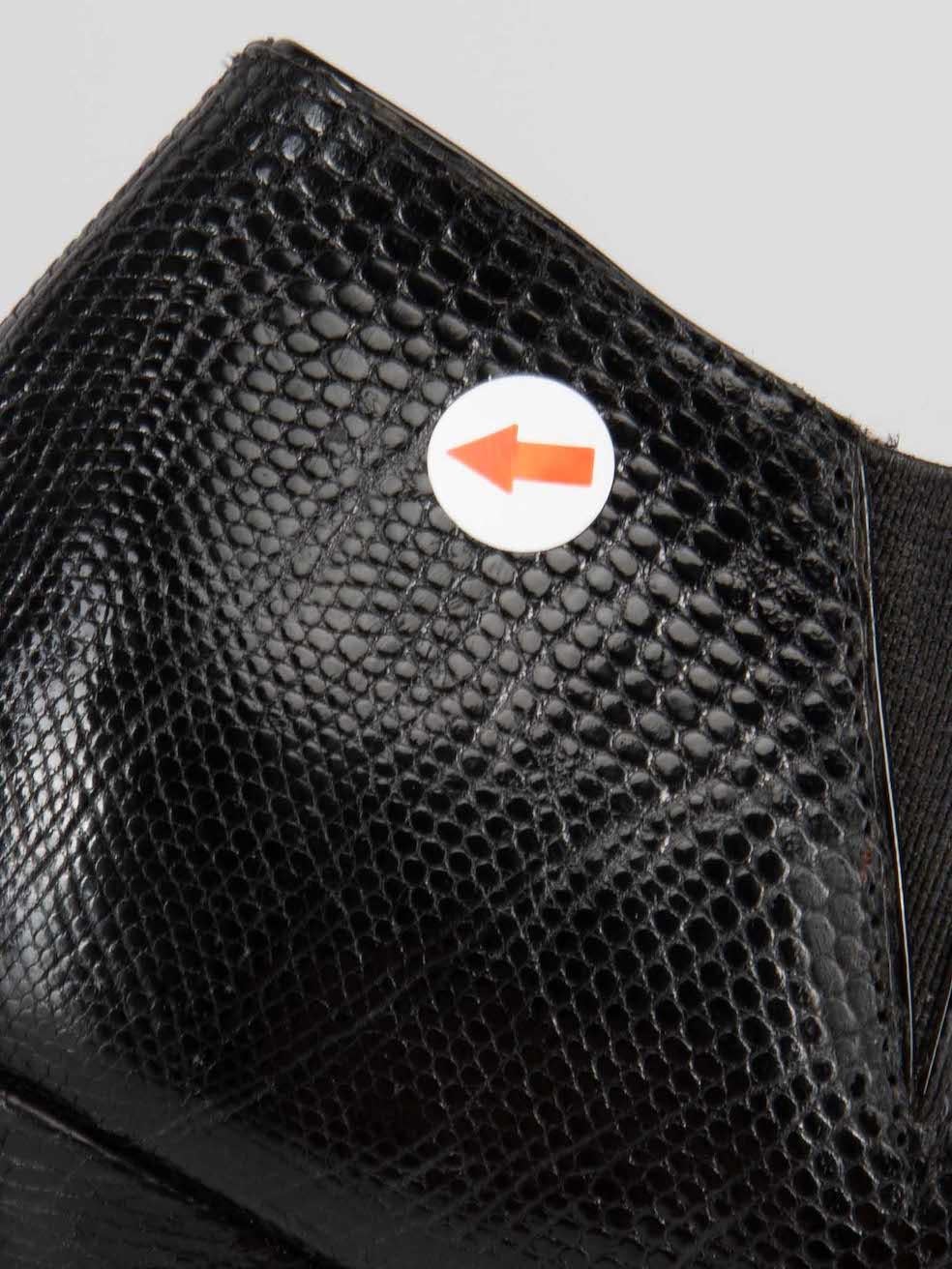 Alaïa - Talons en cuir noir gaufré au lézard - Taille IT 36 en vente 3