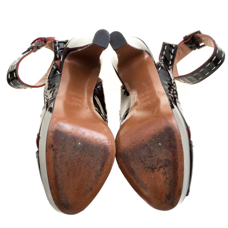 Alaia Black Patent Leather Criss Cross Ankle Strap Platform Sandals Size 38.5 For Sale 1