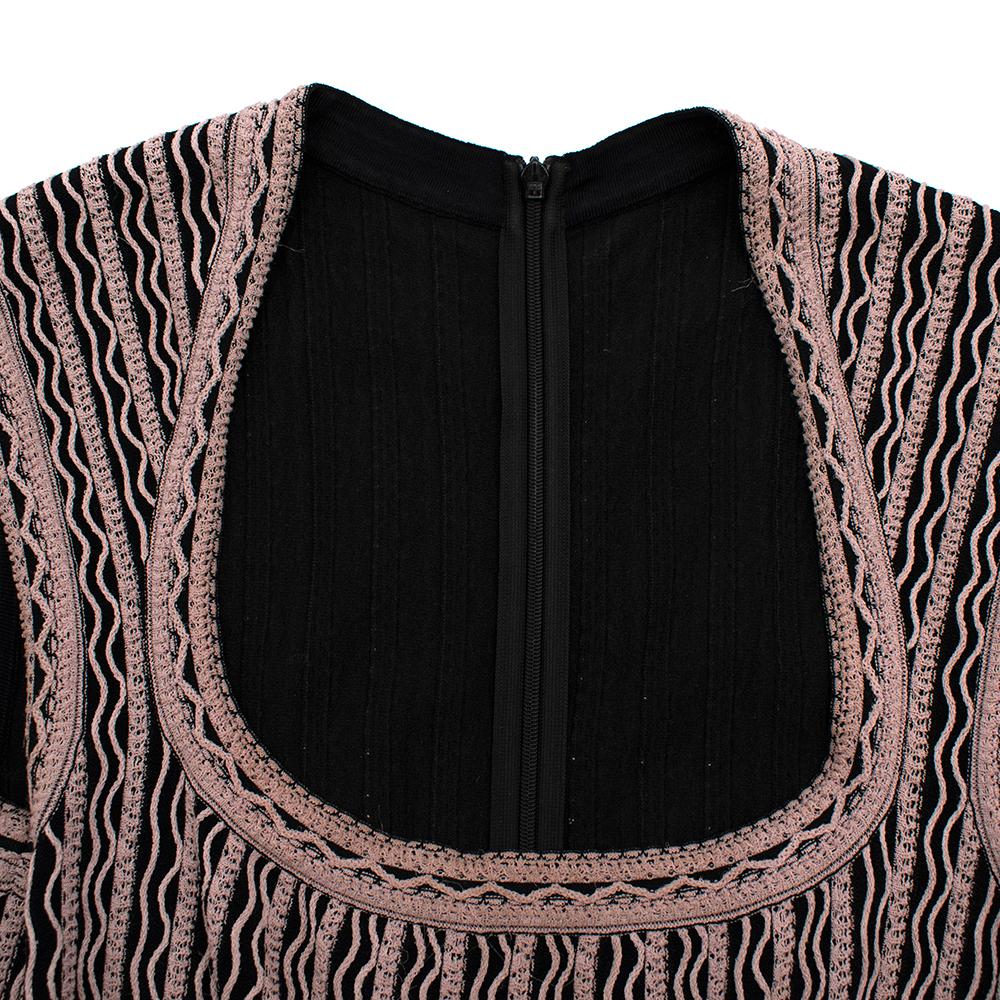 Alaia Black & Pink Stretch Knit Scalloped Dress - Size US 4 For Sale 4