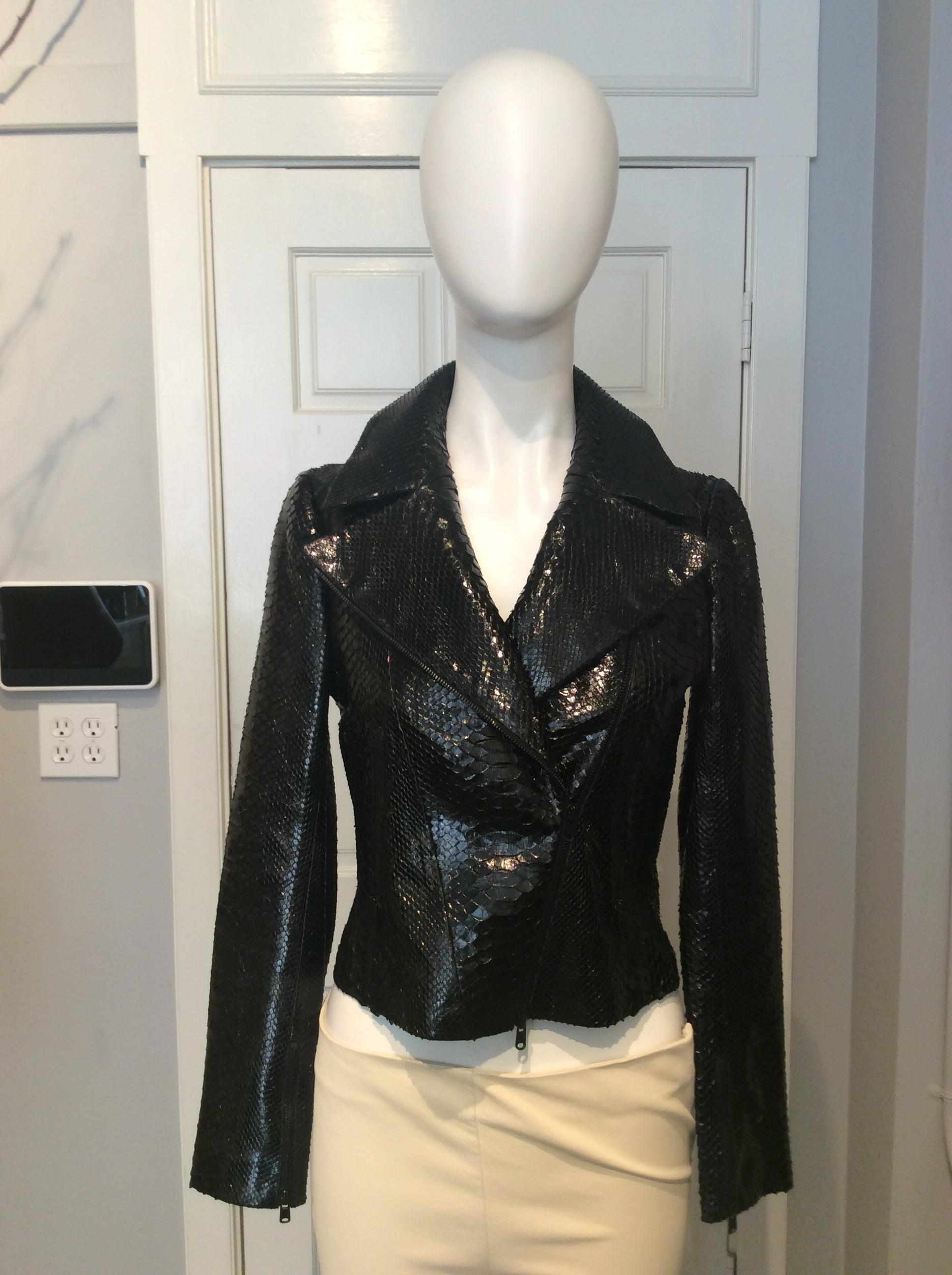 Alaia Black Snakeskin Cropped Jacket, Size 38 In Excellent Condition For Sale In San Francisco, CA