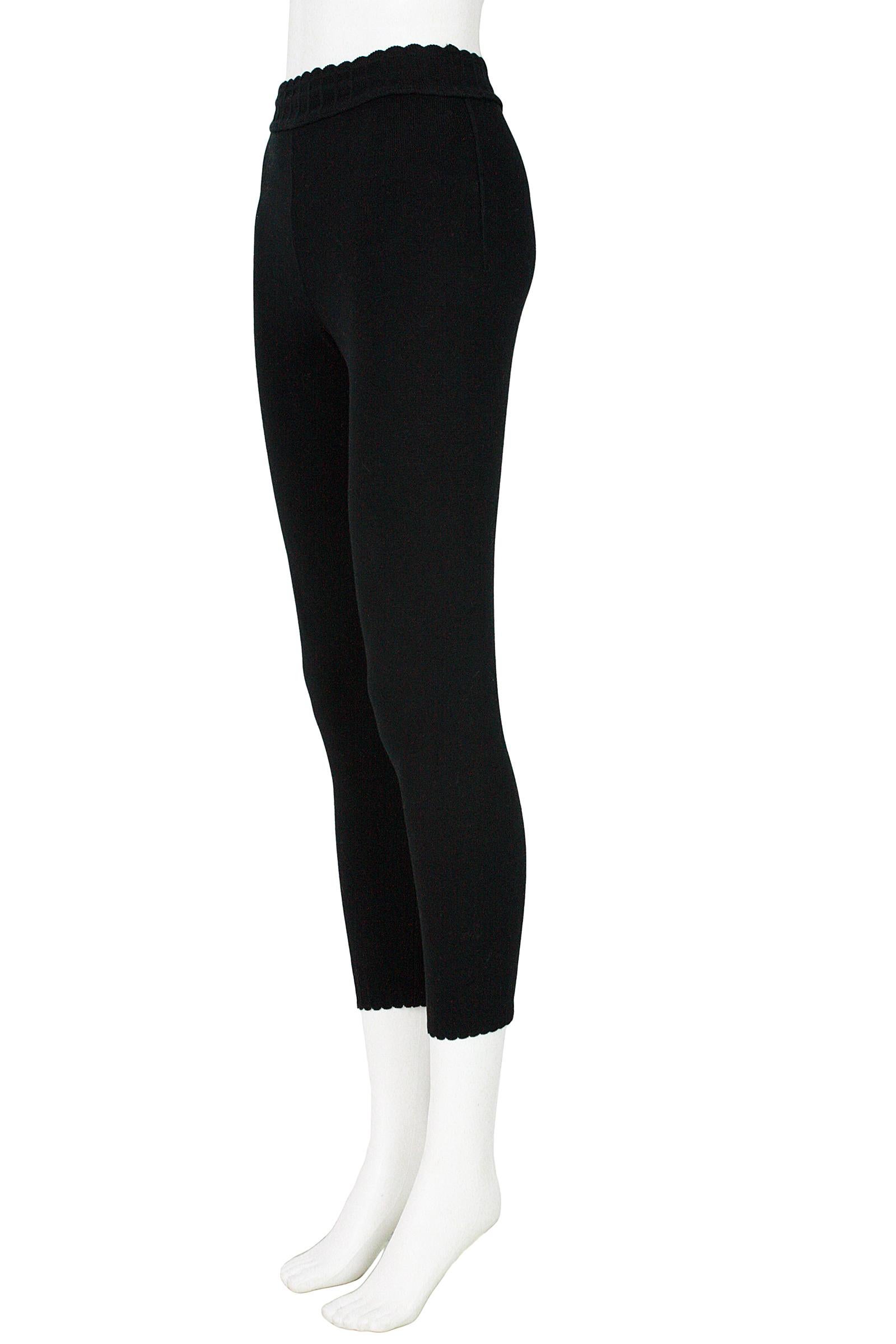 Alaïa Black Stretchy Knit Leggings 1