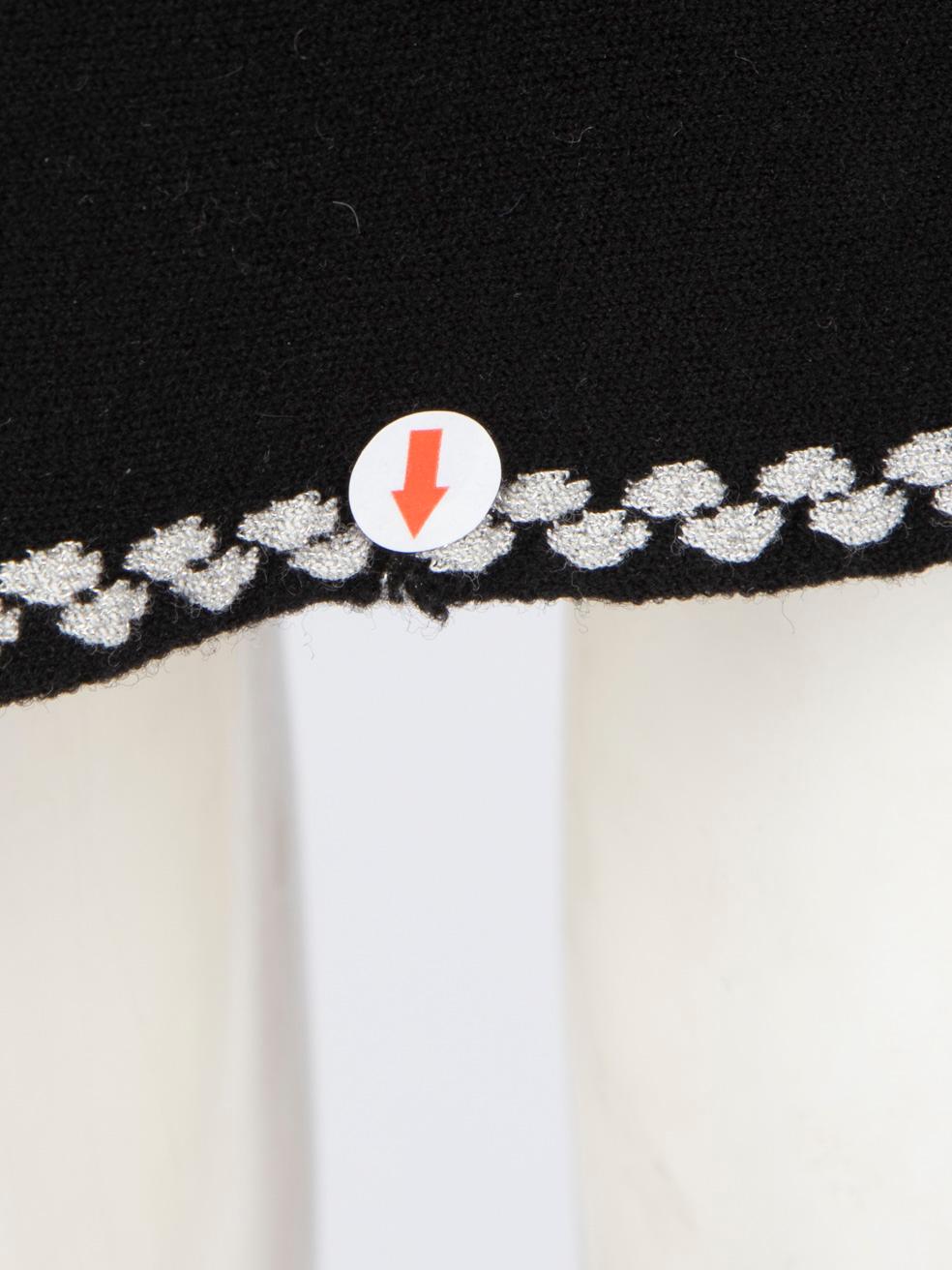 Alaïa Schwarzes gestreiftes dehnbares knielanges Kleid Größe M Damen im Angebot