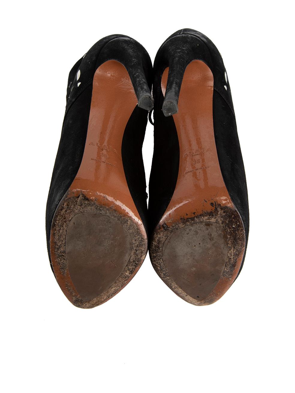 Women's Alaïa Black Suede Cut Out Platform Laced Heels Size IT 36 For Sale