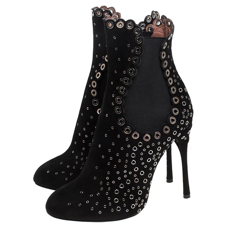 Alaia Black Suede Eyelet Embellished Ankle Boots Size 38 In Excellent Condition In Dubai, Al Qouz 2