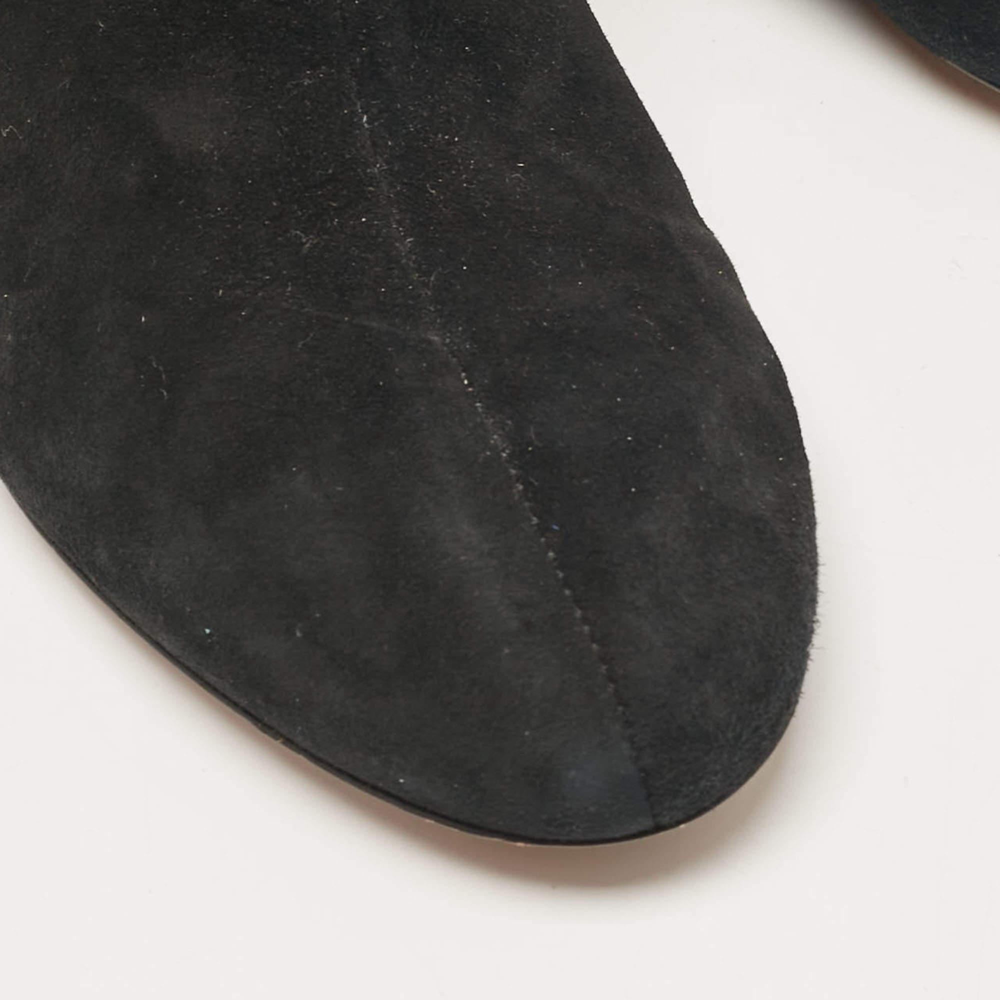 Alaia Black Suede Low Ankle Length Boots Size 35.5 en vente 2
