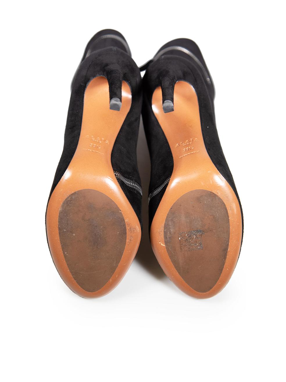 Alaïa Black Suede Zip Detail Mid Calf Boots Size IT 39.5 Pour femmes en vente