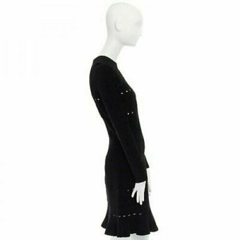ALAIA black textured chenille cutout fluted hem bodycon dress US8 UK12 IT44 FR40 In Good Condition For Sale In Hong Kong, NT