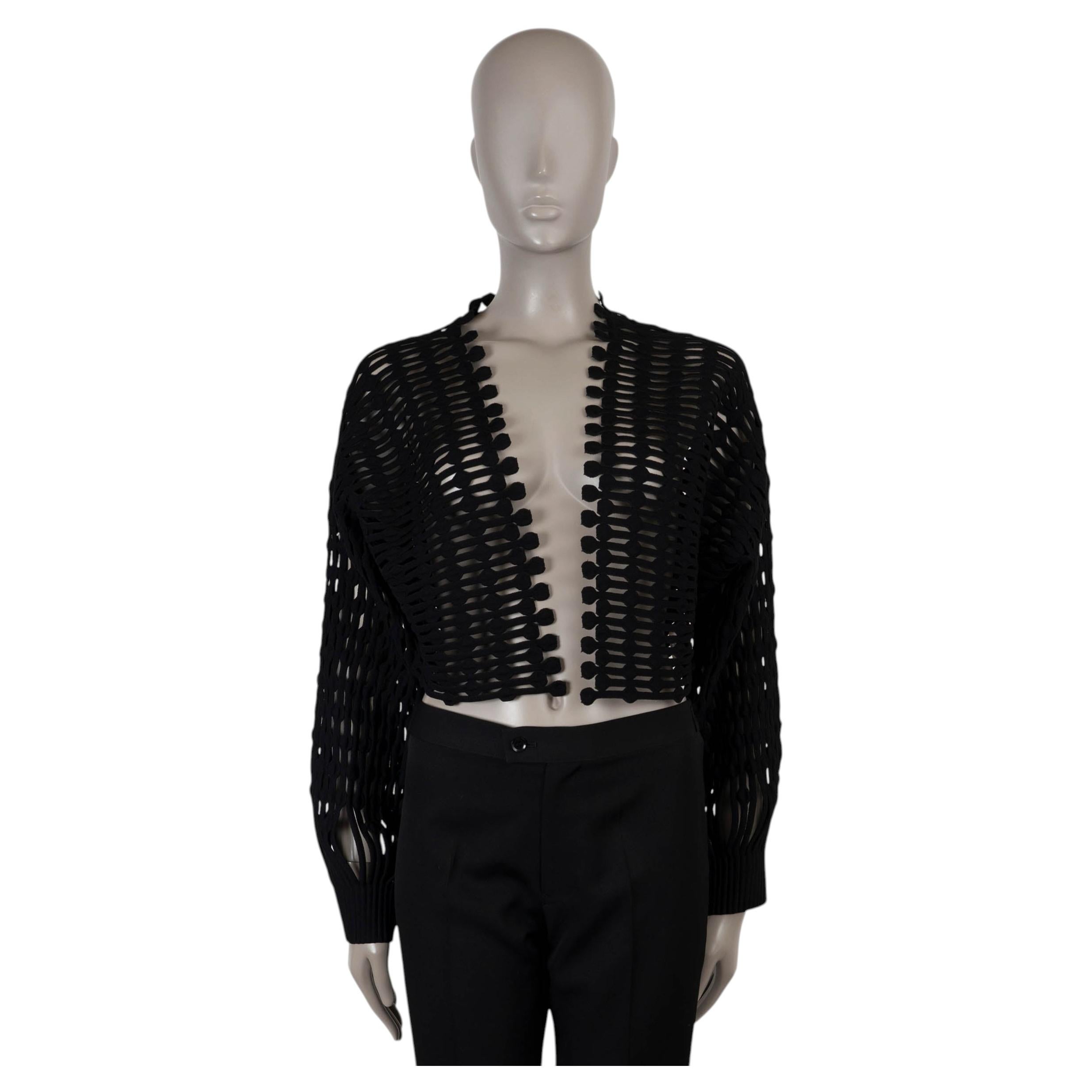 Cardigan ALAIA en viscose noire 2021, en maille dentelle ouverte sur le devant, taille S en vente
