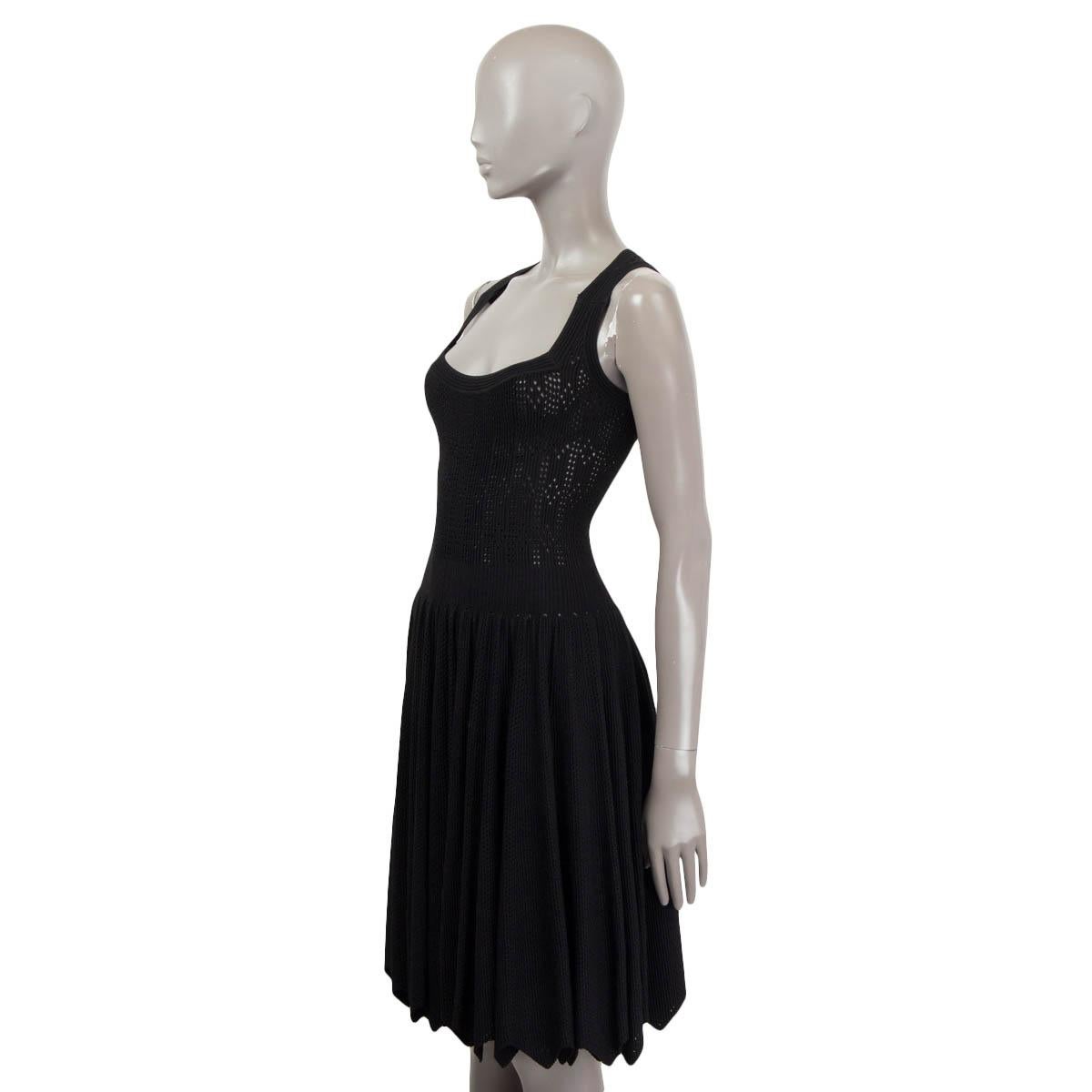 ALAIA black viscose POINTELLE SLEEVELESS KNIT Dress 40 M In Excellent Condition For Sale In Zürich, CH