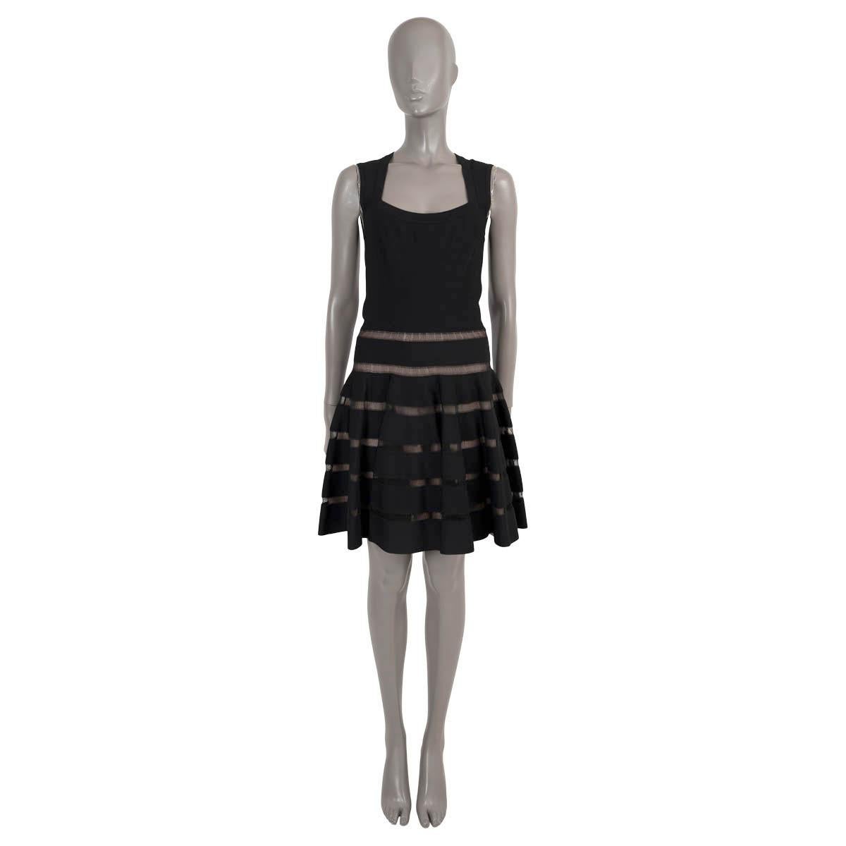 Alaïa - Robe en maille stretch à manches longues en viscose noire, 40 M Excellent état - En vente à Zürich, CH