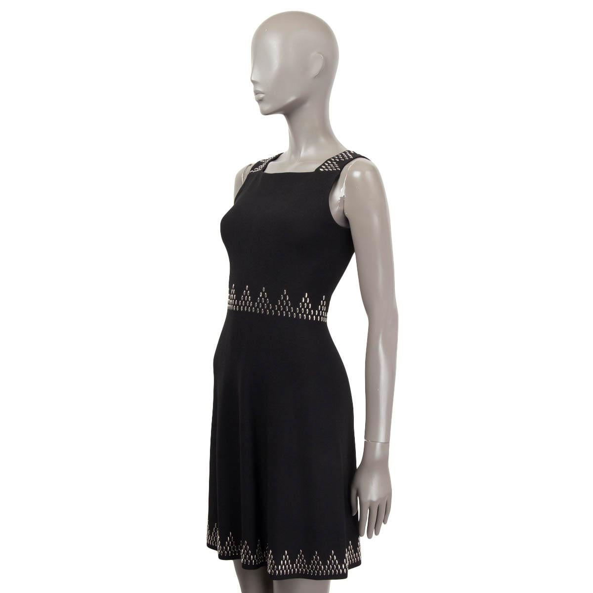 ALAIA black viscose STUDDED SLEEVELESS FLARED Dress 38 S In Excellent Condition For Sale In Zürich, CH