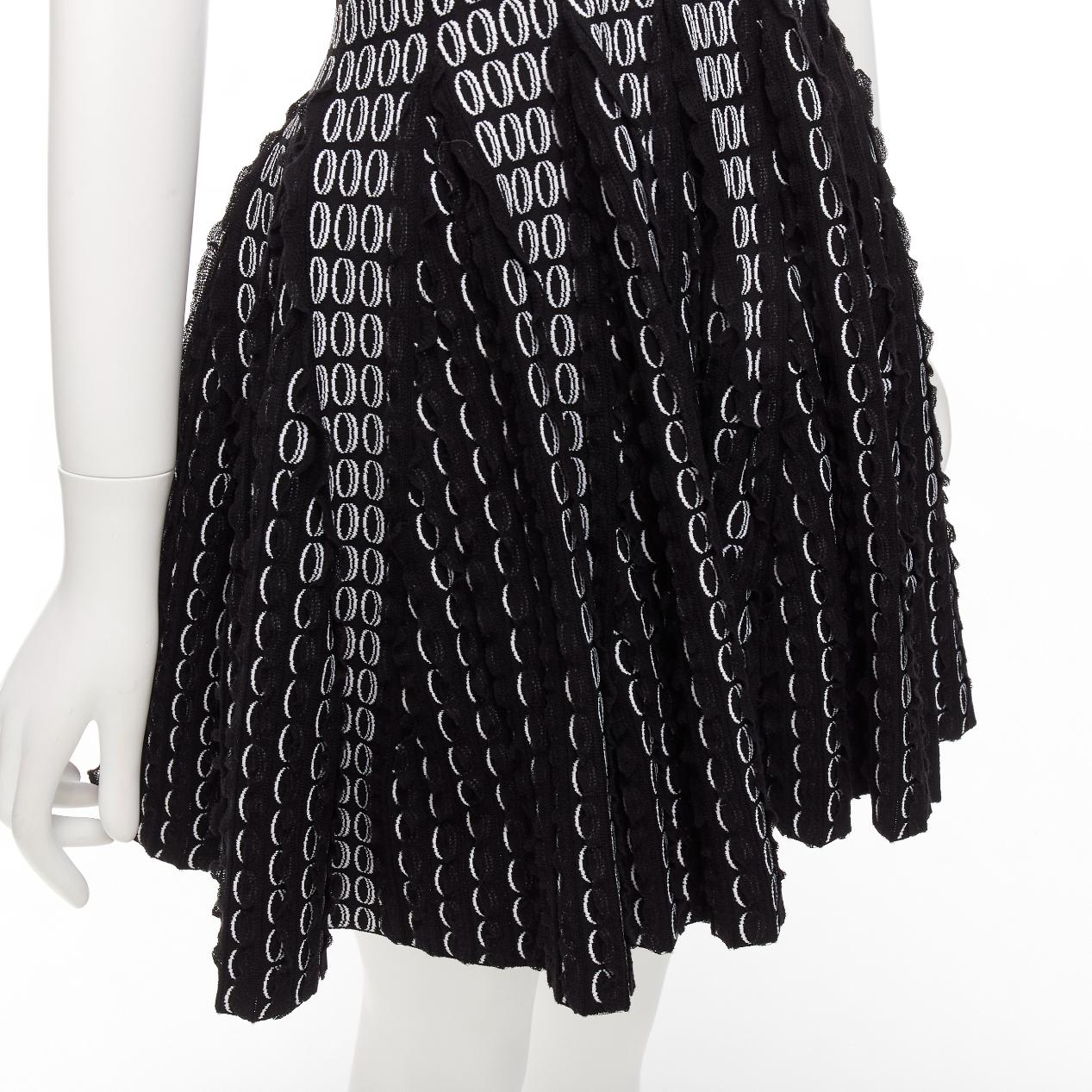 ALAIA black white scallop ruffle eyelet jacquard knitted fit flare dress FR36 S 3