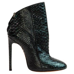 ALAÏA Stivaletti con tacco alto in pitone nero e verde