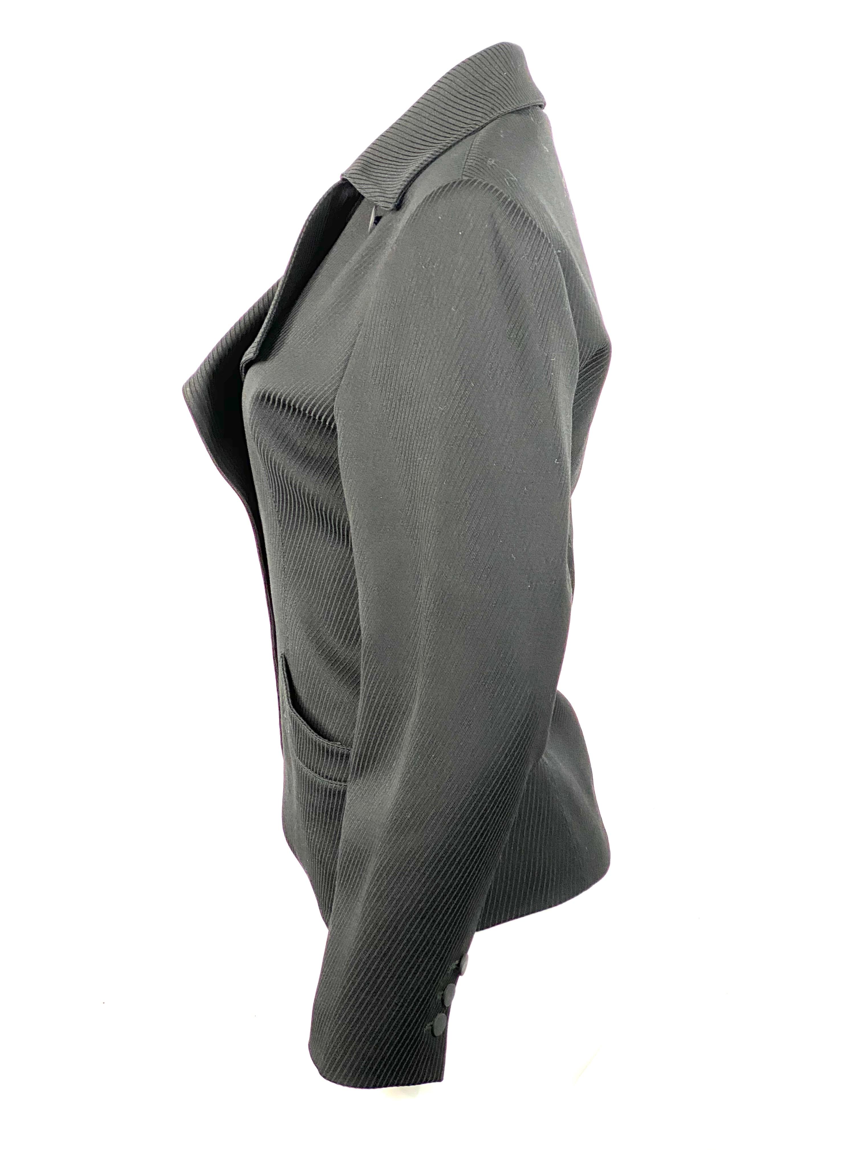 Alaia Schwarze Wollblazerjacke Größe 38 für Damen oder Herren im Angebot