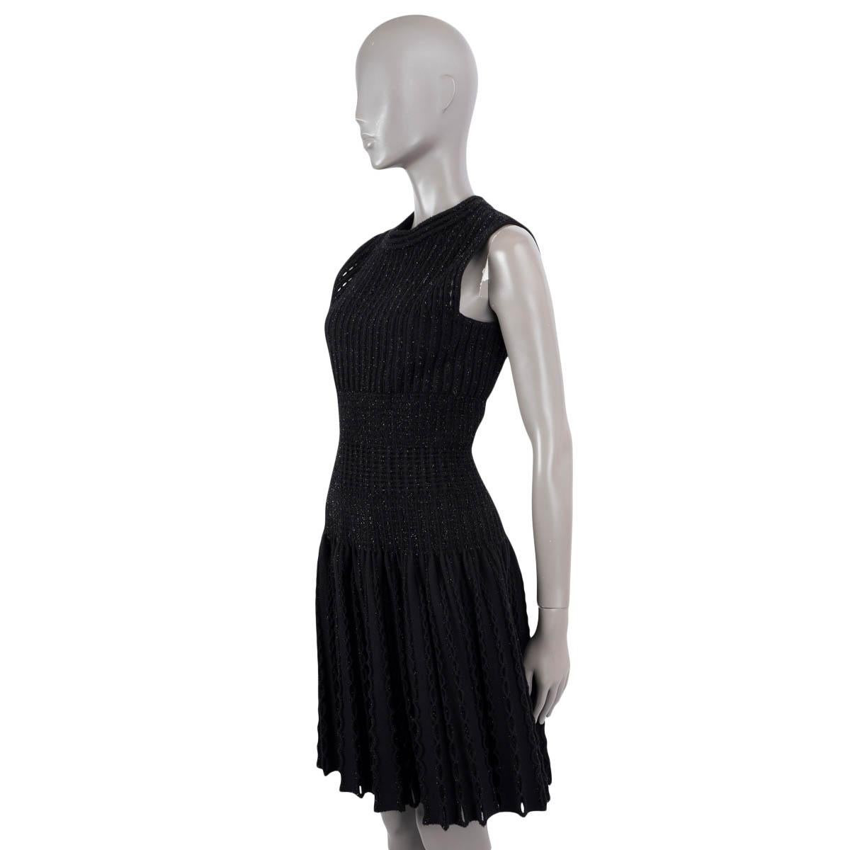 ALAIA black wool blend CUT-OUT SLEEVELESS LUREX KNIT Dress 38 S In Excellent Condition For Sale In Zürich, CH