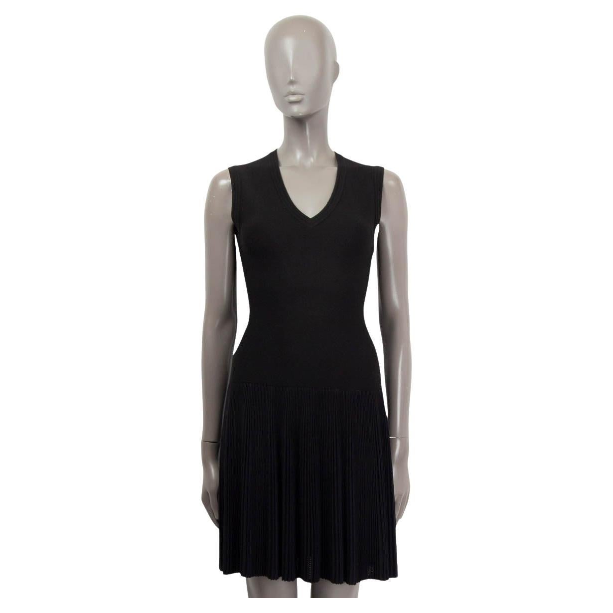 ALAIA black wool blend SLEEVELESS PLEATED KNIT Dress 36 XS For Sale