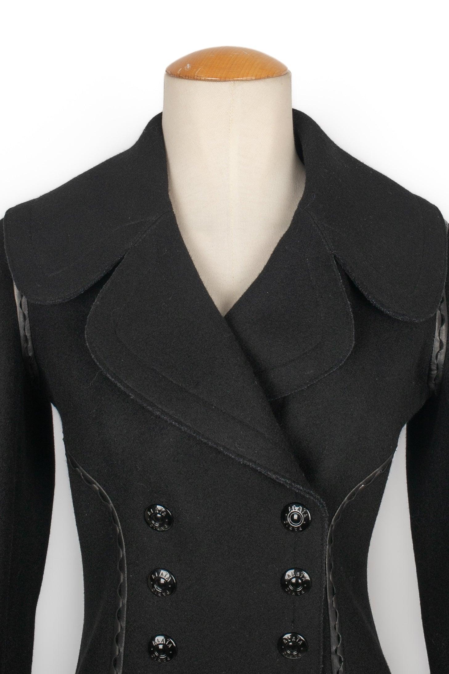 Donna Alaïa Cappotto in lana nera di media lunghezza, 2005 in vendita