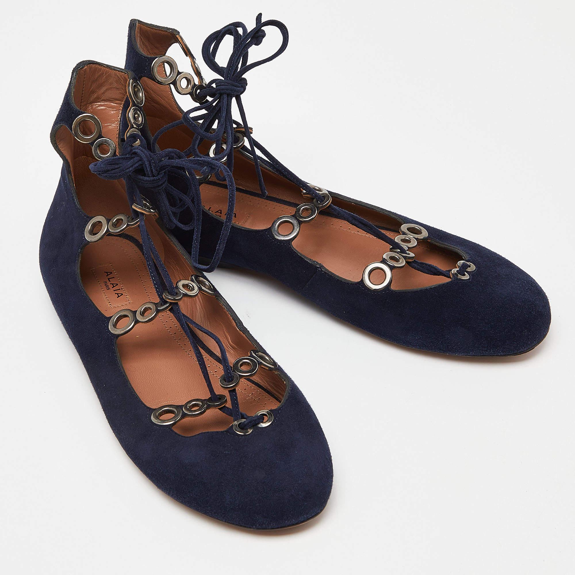 Alaia Blue Suede Lace up Ballet Flats Size 37 In Excellent Condition For Sale In Dubai, Al Qouz 2