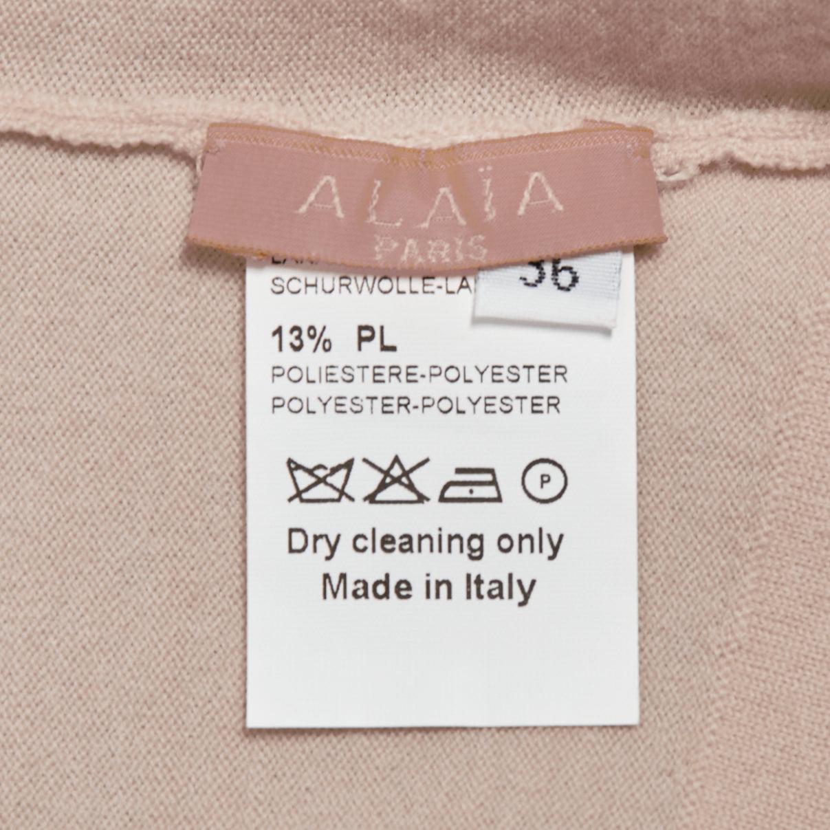 ALAIA blush beige mezcla de lana virgen mini botones chaqueta de punto clásica FR36 S en venta 4