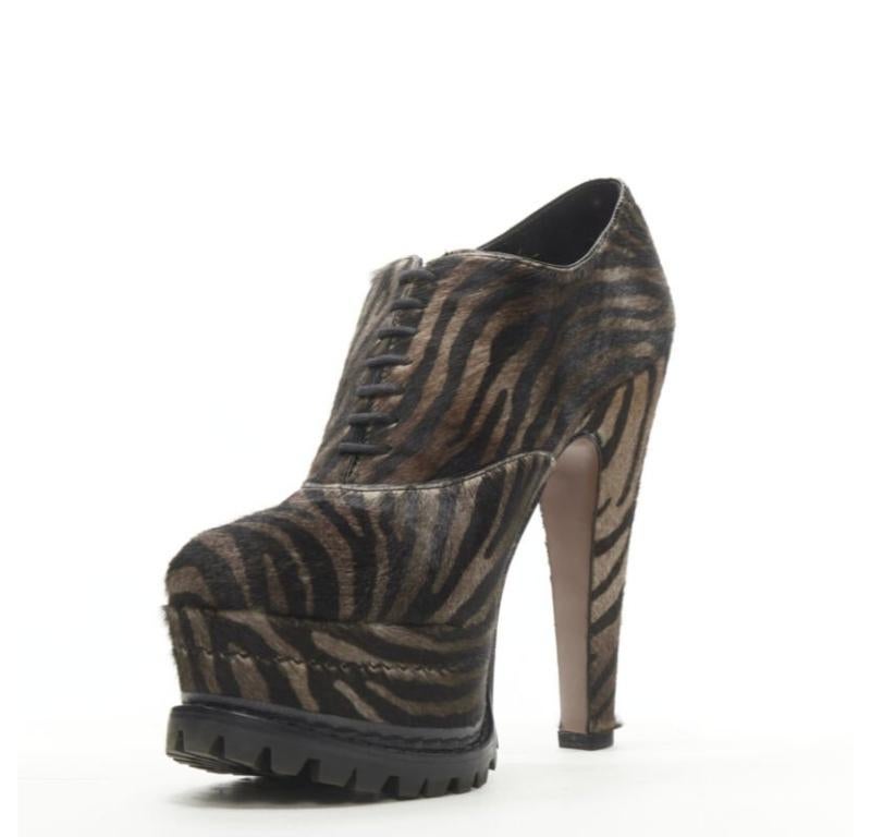 ALAIA brown black zebra stripe fur leather truck sole ankle bootie EU36.5 In Excellent Condition For Sale In Hong Kong, NT