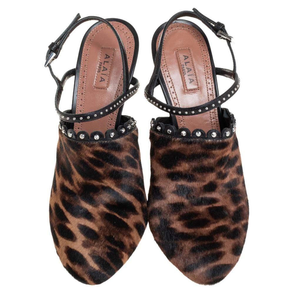 Alaia Brown Leopard Print Calf Hair And Black Studded Leather Sandals Size 37 In Fair Condition In Dubai, Al Qouz 2