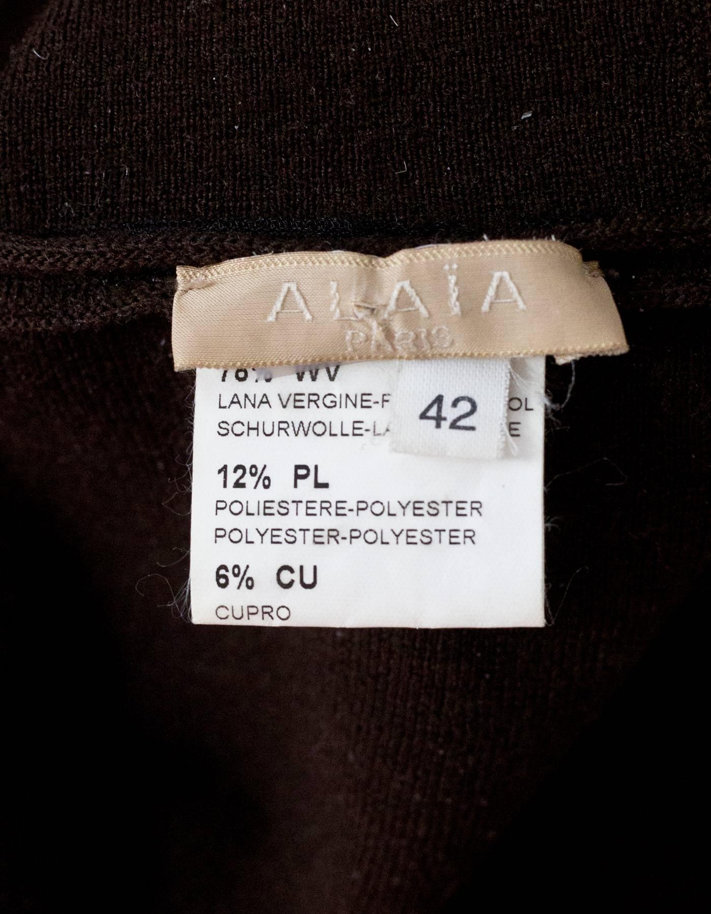 Alaïa - Robe en laine marron ajustée et évasée à col en V, taille FR 42 Excellent état - En vente à New York, NY