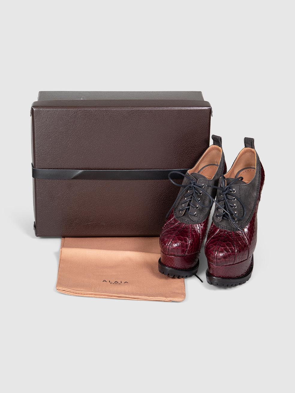 Black Alaïa Burgundy Python Lace Up Heels Size IT 35.5 For Sale
