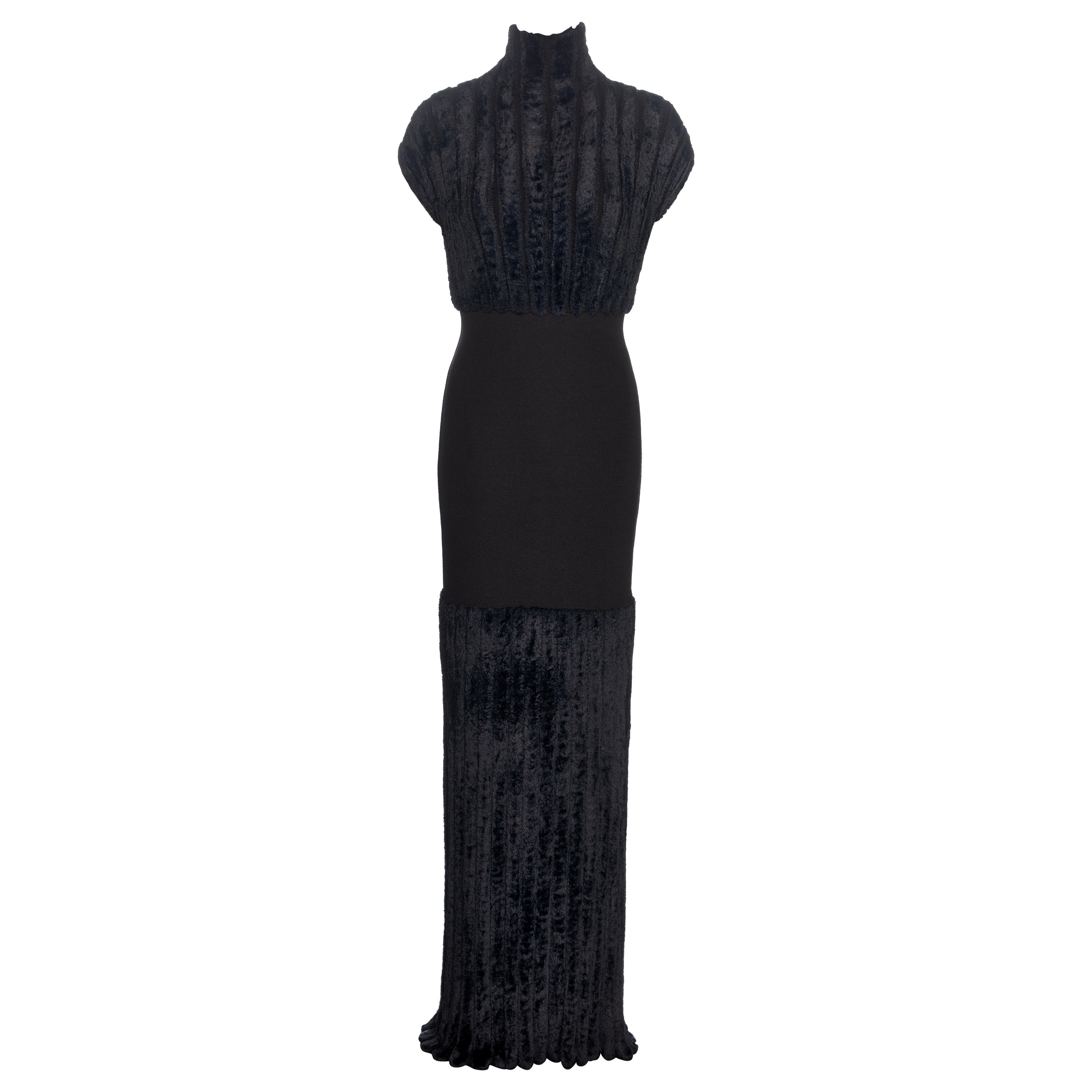 Alaia by Azzedine Alaia - Abito da sera con collo a mosca in lana nera, SS 1994 in vendita