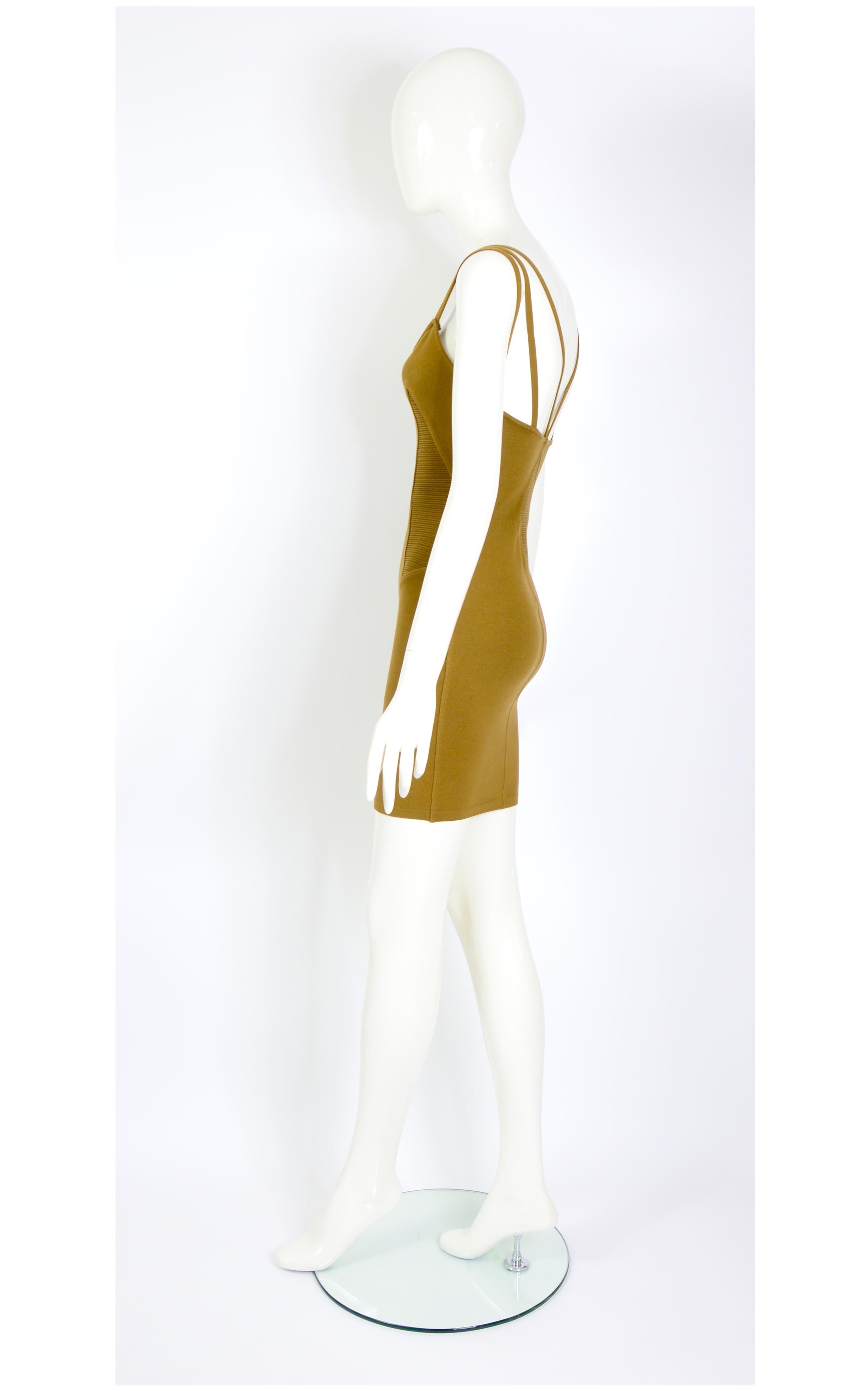 Brown Alaïa by Azzedine Alaïa spring 1990 runway collection textured bodycon dress For Sale