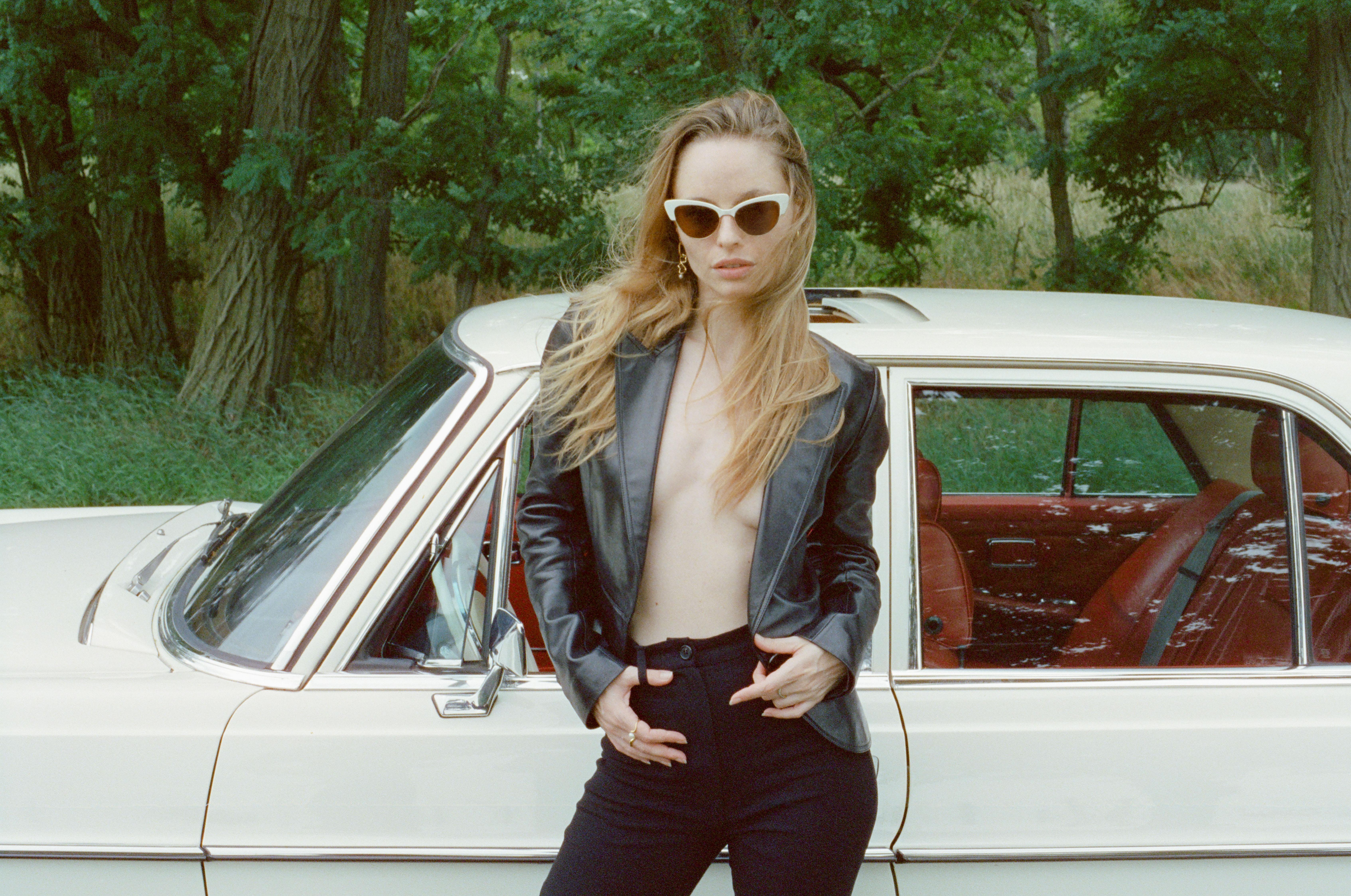 ALAÏA Classic Vintage  Black Leather Blazer 2