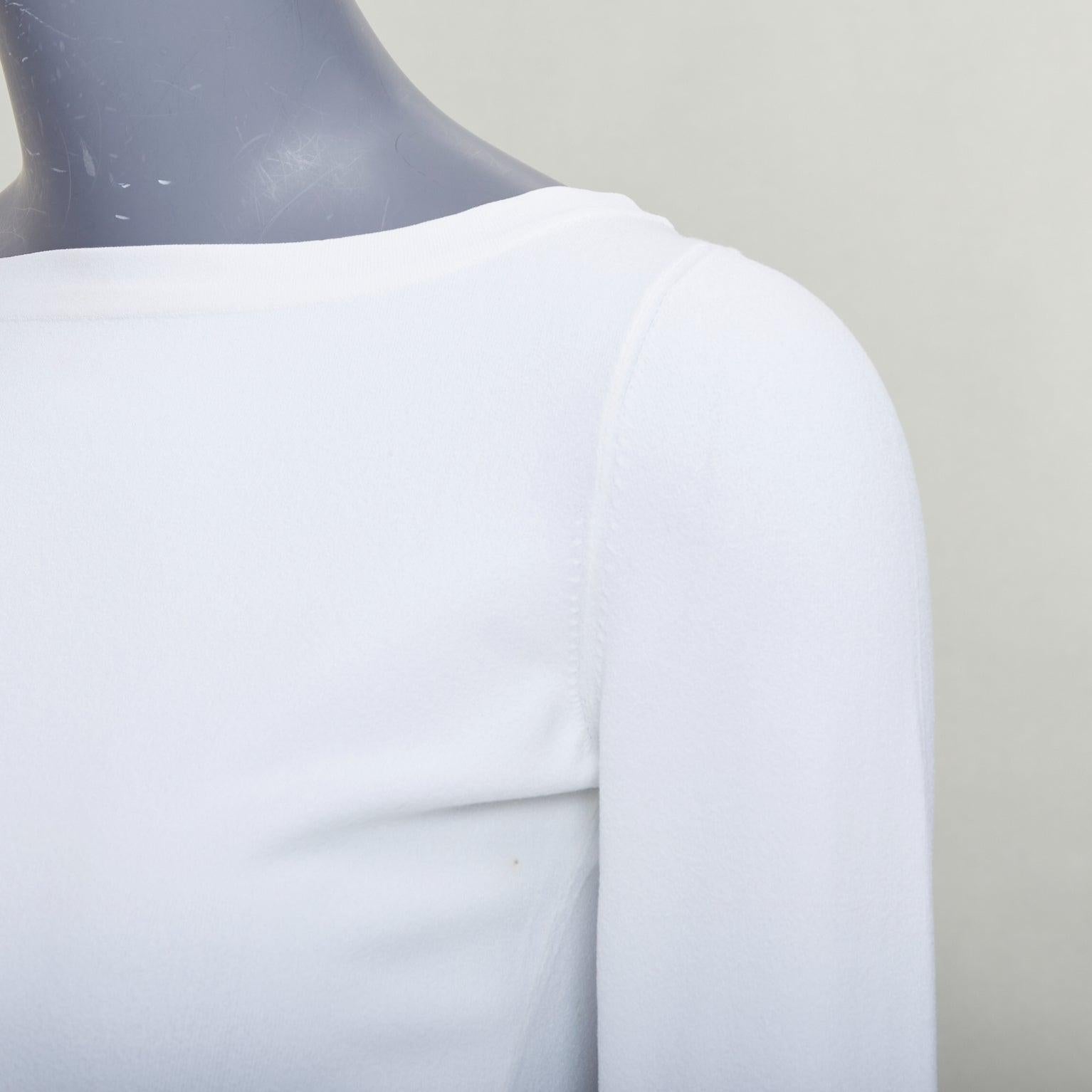 ALAIA suéter crema con mangas recortadas y cuello barco
Referencia: SNKO/A00568
Marca: Alaia
Material: Sensación de viscosa
Color: crema
Patrón: Sólido
Cierre: Pullover

CONDICIÓN:
Estado: Muy bueno, este artículo era de segunda mano y está en muy