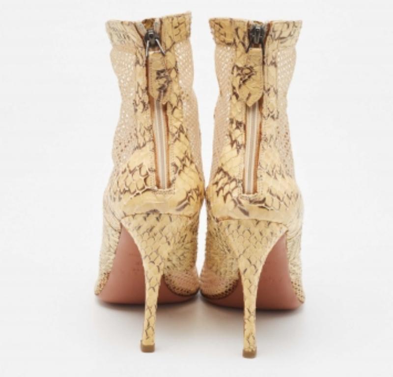 Women's Alaia Cream Python and Mesh Zipper Booties Size 38 For Sale