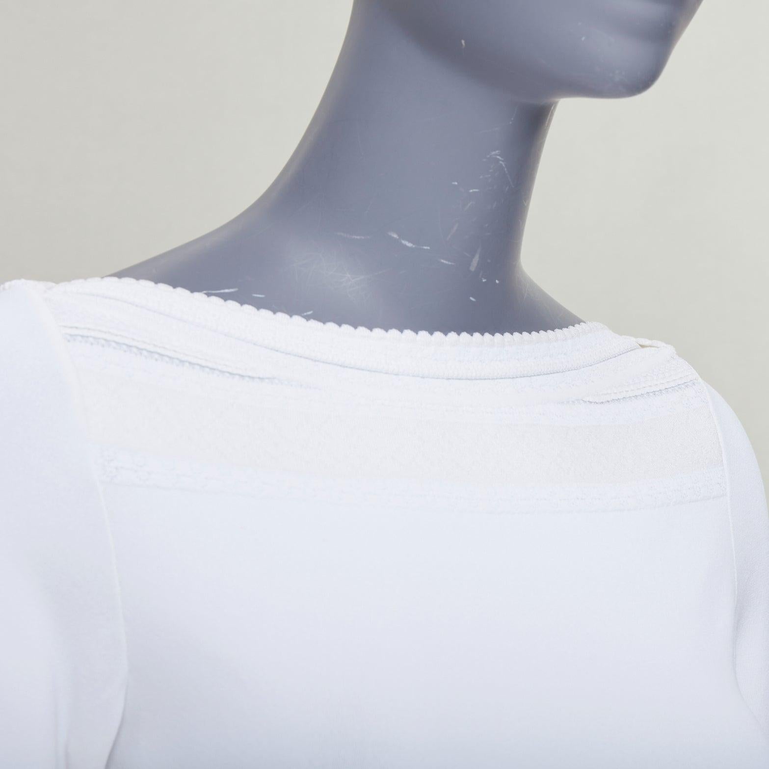 ALAIA - Robe évasée à manches courtes et col bateau en viscose mélangée - crème FR36 S en vente 2
