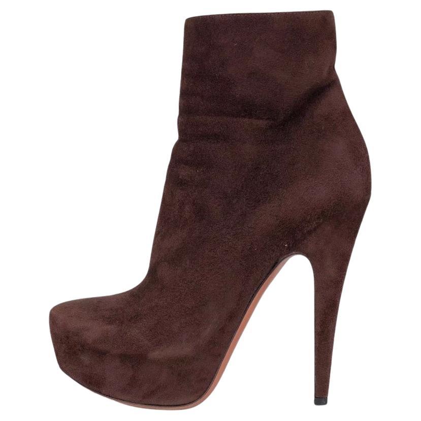 Alaïa Dark Brown Suede Ankle Boots - Size 39