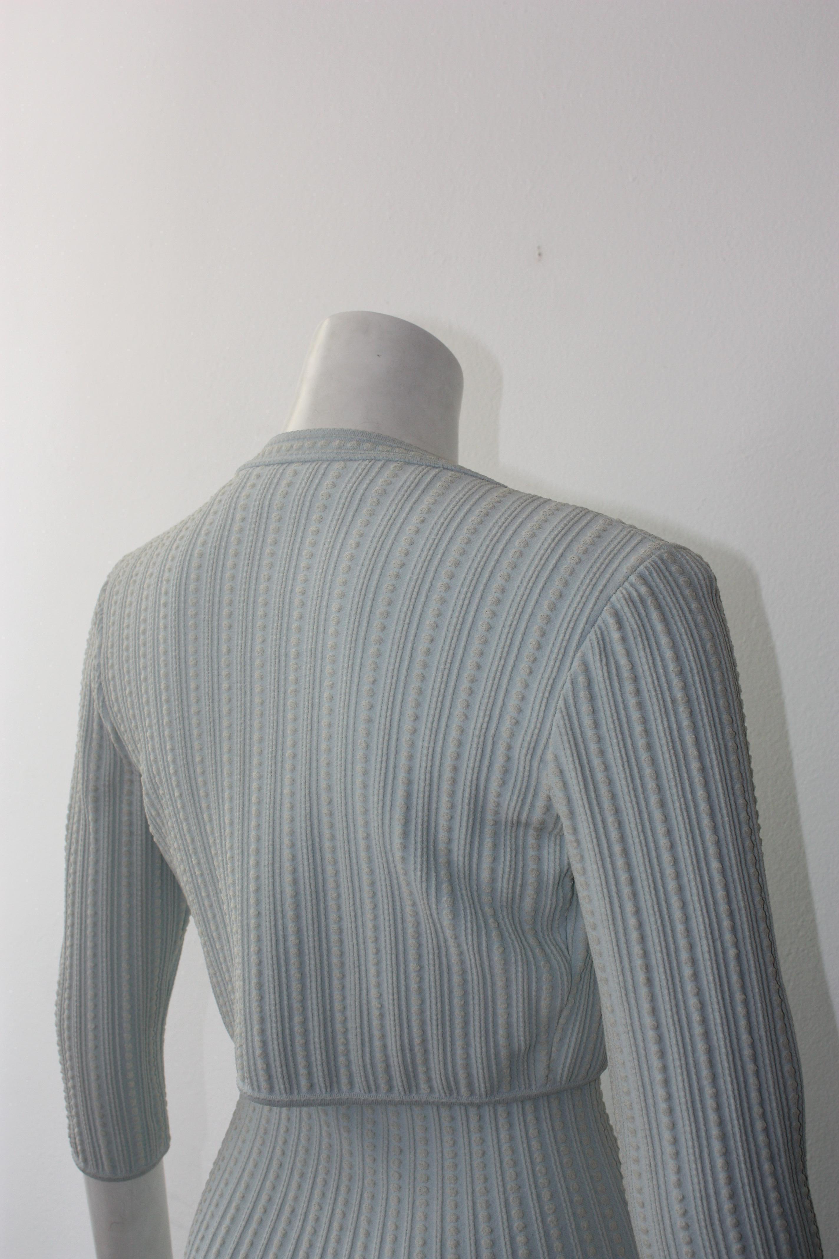 Alaïa - Ensemble robe et veste courte bleu pâle, taille 38 en vente 8