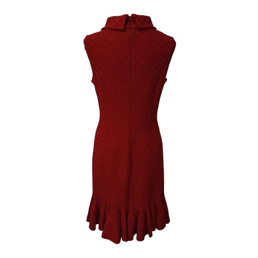 Viscose (80%), polyester, nylon and elasthane Red color Sleeveless Maximum length cm 98 (38,5 inches)