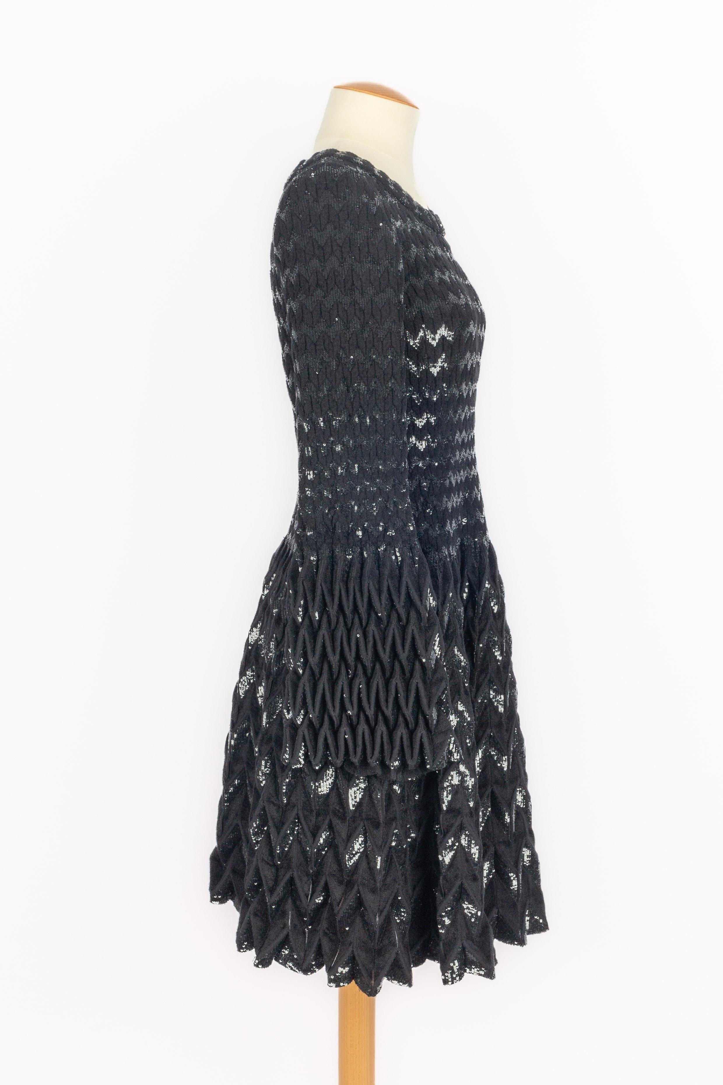 Alaïa Kleid Winter 2016 im Zustand „Hervorragend“ im Angebot in SAINT-OUEN-SUR-SEINE, FR