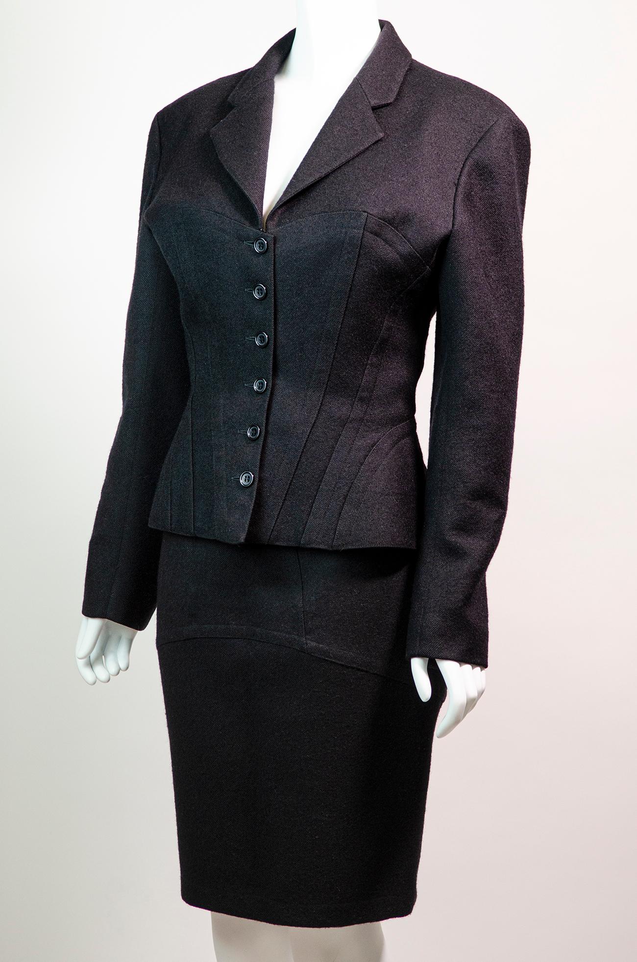 Breathtaking vintage two piece tailored suit by Azzedine Alaïa. This is from his Fall Winter 1987 runway collection. This timeless vintage suit is tailored to perfection in classic Alaïa style and features the most incredible details, outstanding