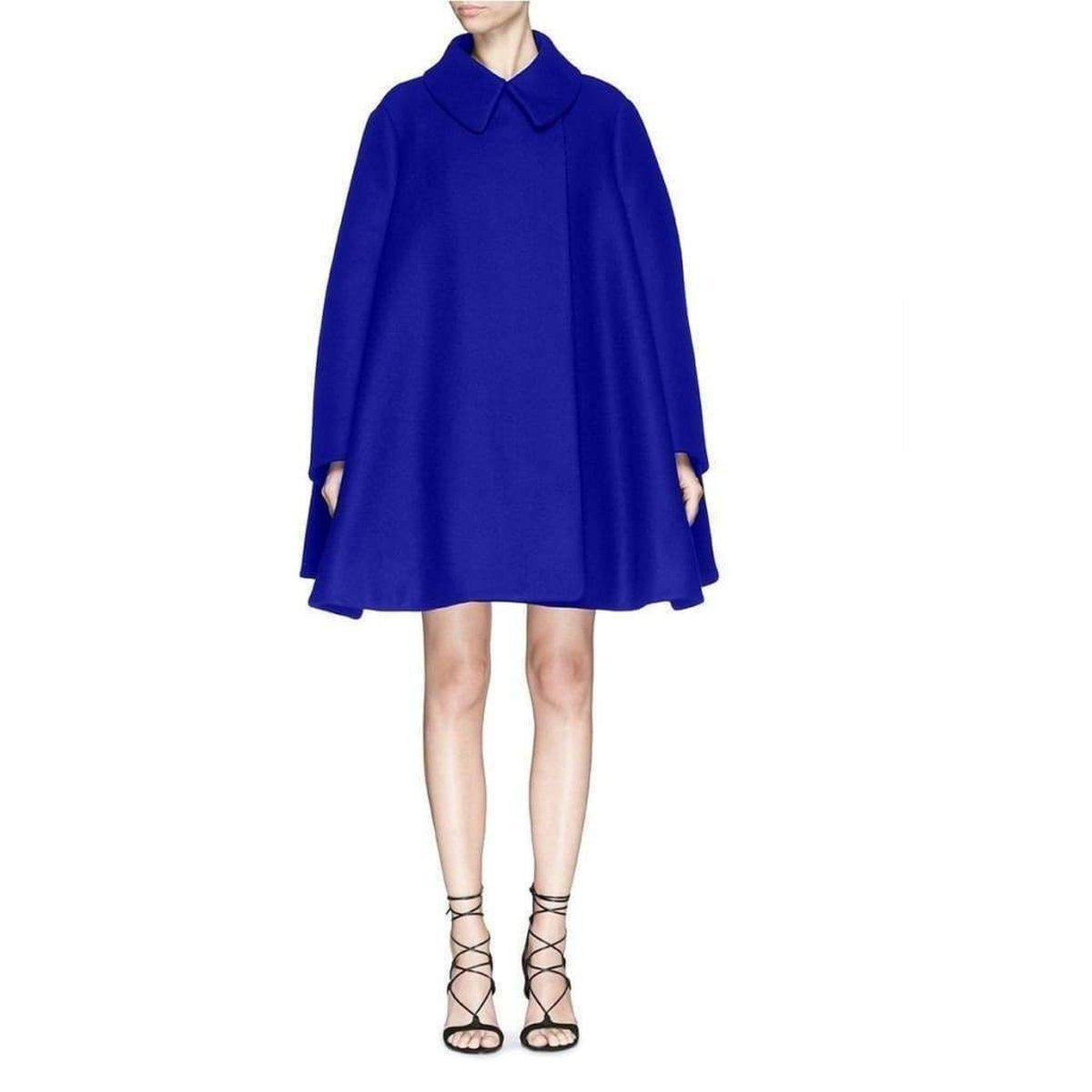 Step out into the open with this bold cape coat from Azzedine Alaïa that will shield you from strong winds with its bountiful silhouette. Delectably enveloping, this felted wool piece can be worn over any ensemble with its roomy form. Steer clear
