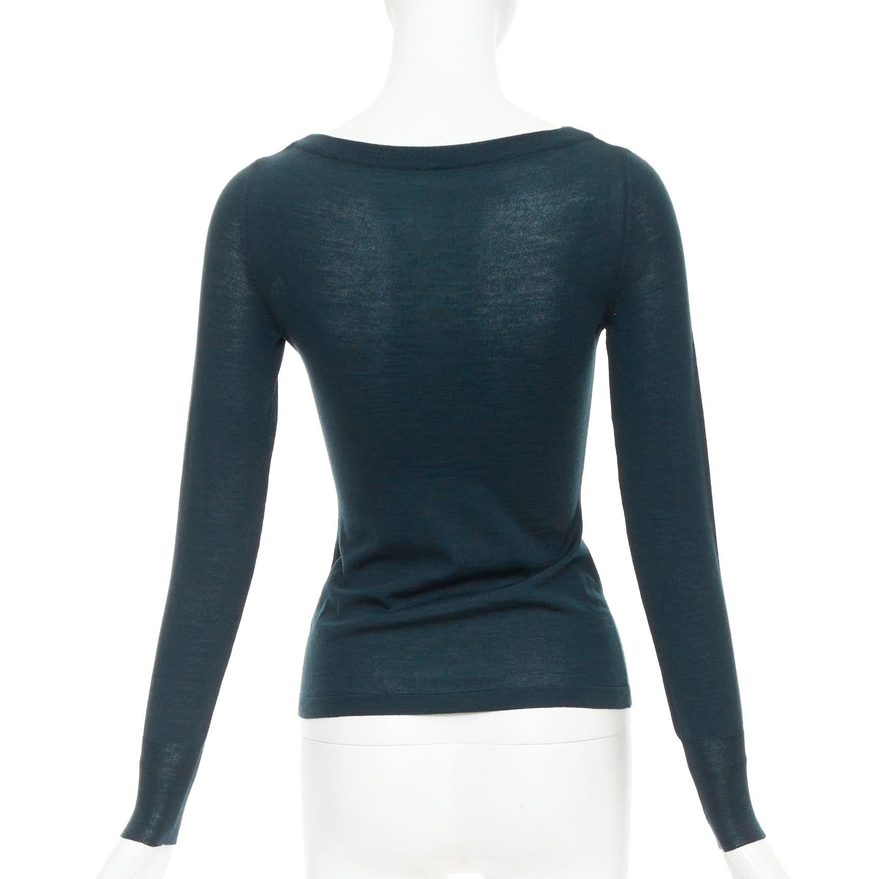 Donna ALAIA maglione verde bosco in lana leggera con scollo a bateau FR36 S in vendita