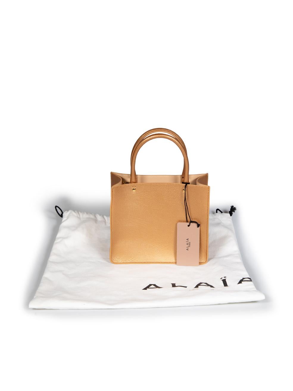 Alaïa Gold Leather Handbag 3