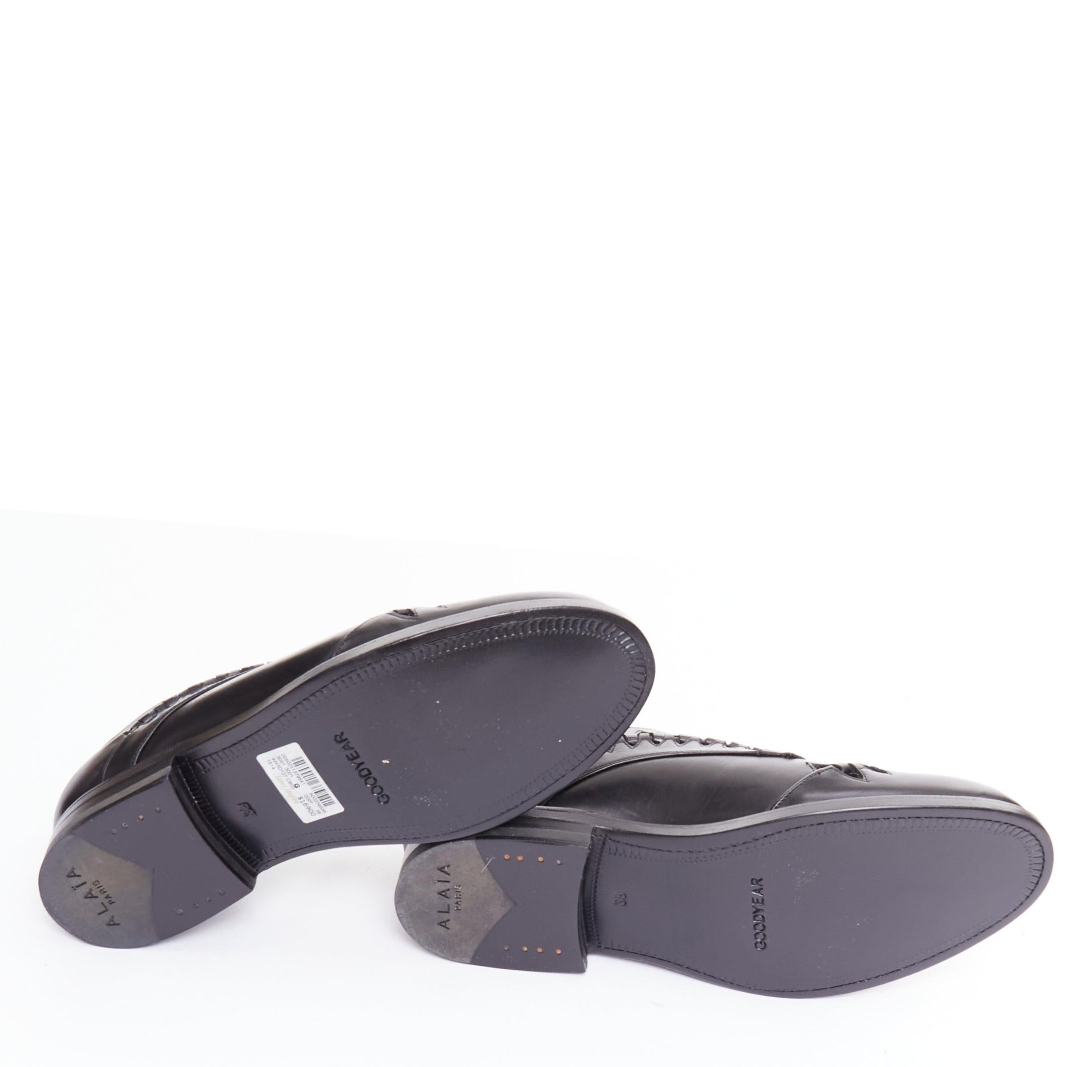 ALAIA Goodyear schwarzes Leder geflochtener Brogue mit Laser Cut Out EU38 im Angebot 6