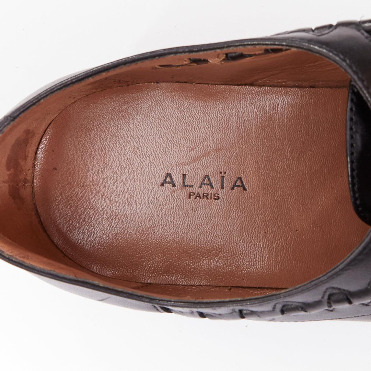 ALAIA Goodyear schwarzes Leder geflochtener Brogue mit Laser Cut Out EU38 im Angebot 4