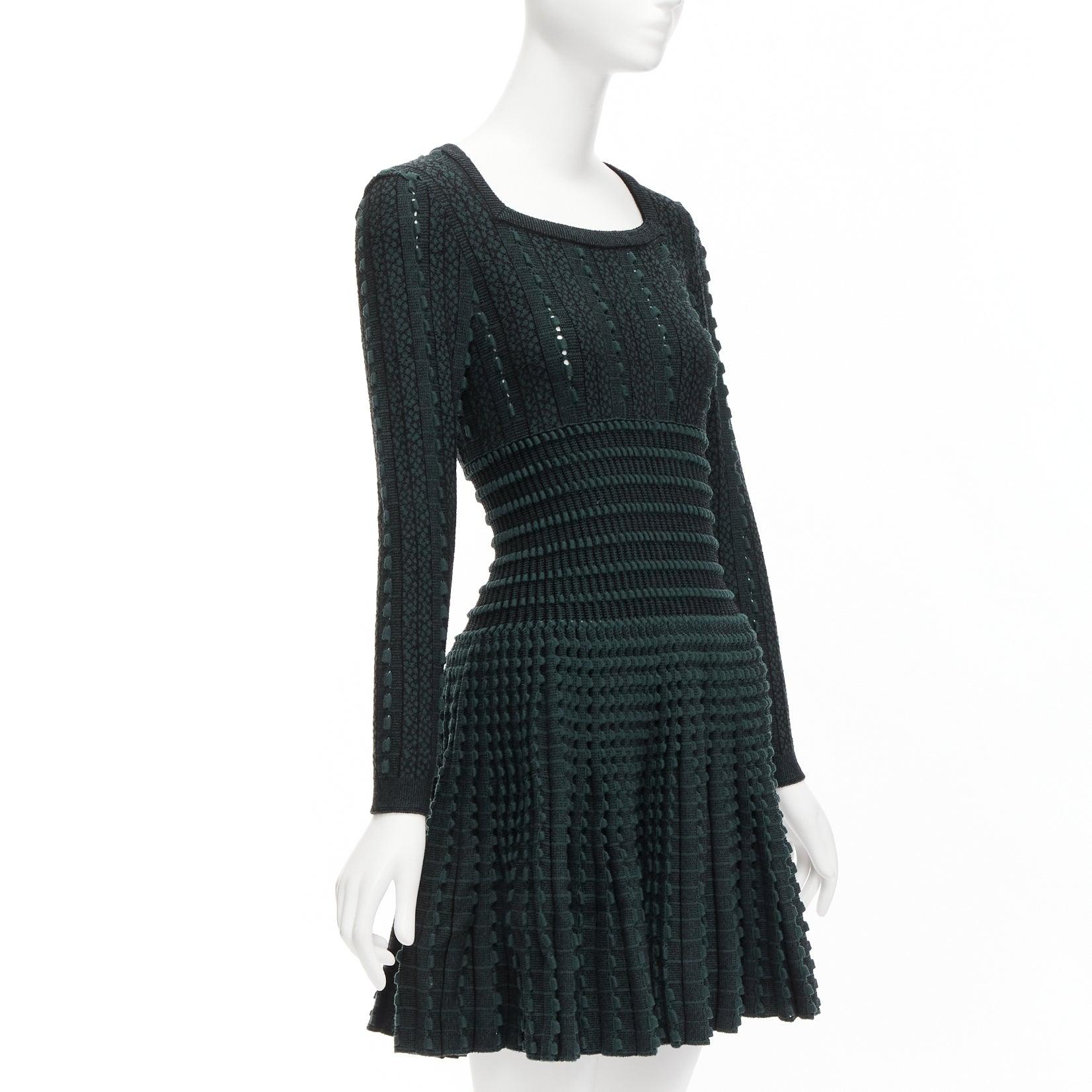 ALAIA green virgin wool blend square neck pleated fit flare dress FR36 S In Excellent Condition In Hong Kong, NT