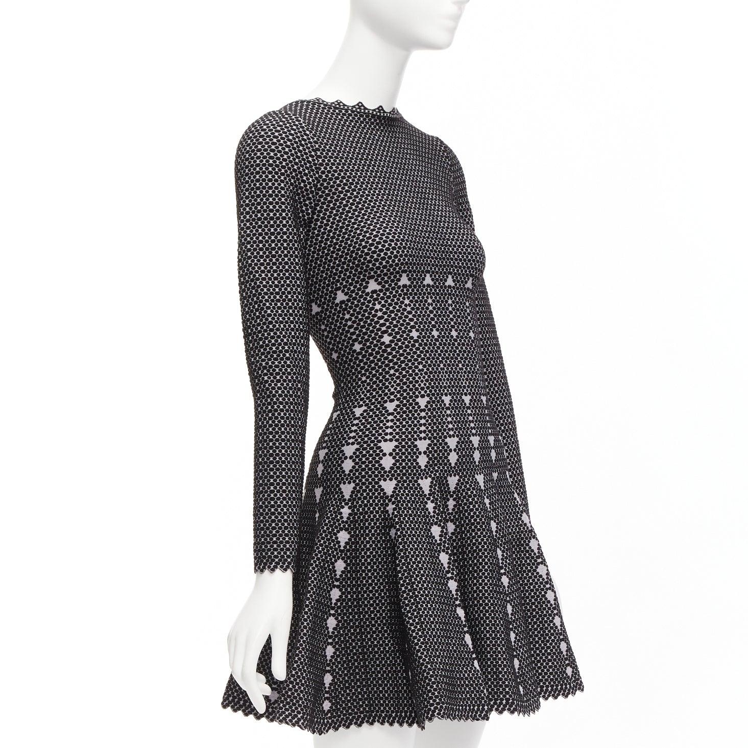ALAIA grey virgin wool blend black graphic jacquard bateau fit flare dress FR36 In Excellent Condition In Hong Kong, NT